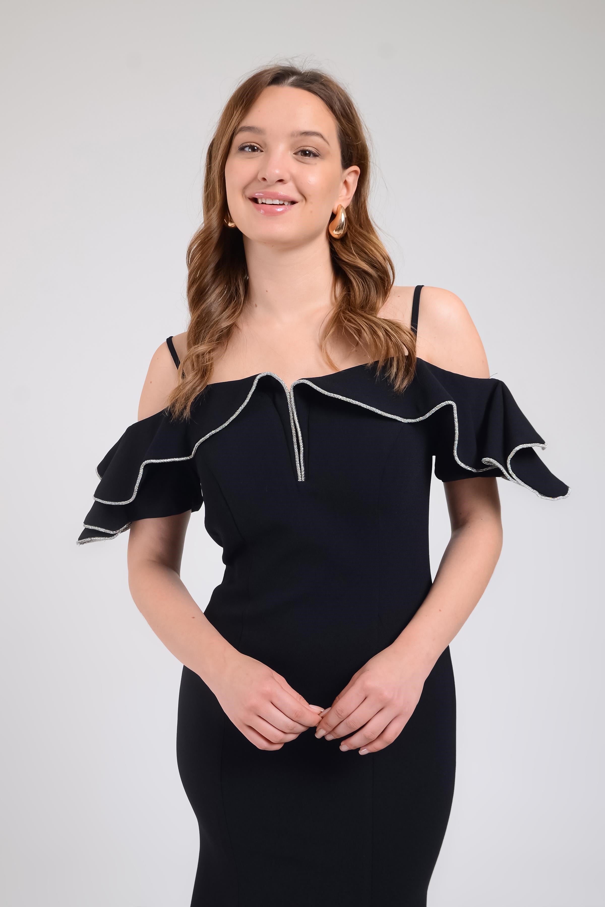 Siyah Yakası Volanlı Krep Abiye Elbise Abiye P-0000013427-SİYAHSYH38