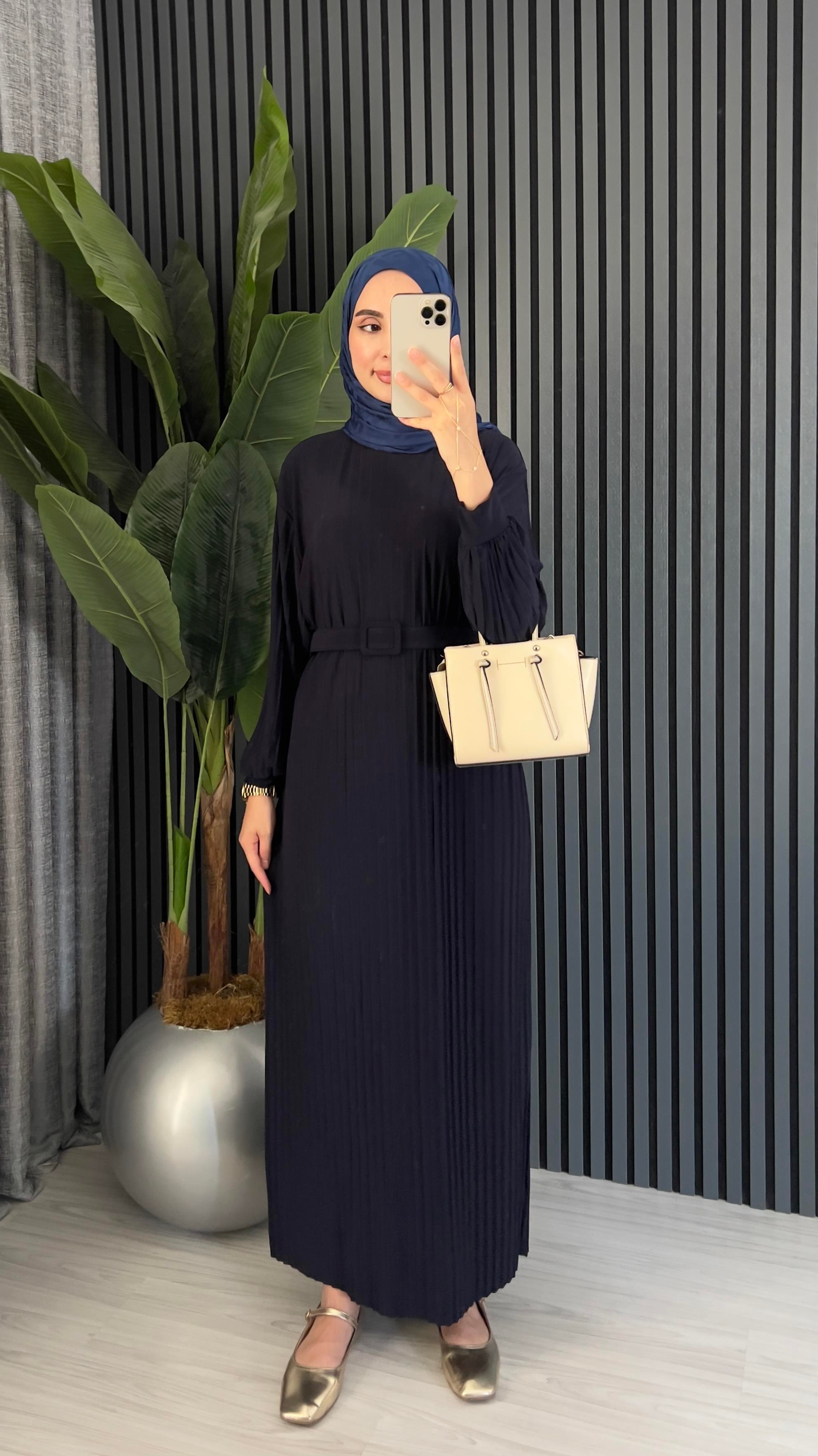 Sandy Pliseli Kemerli Elbise | Lacivert