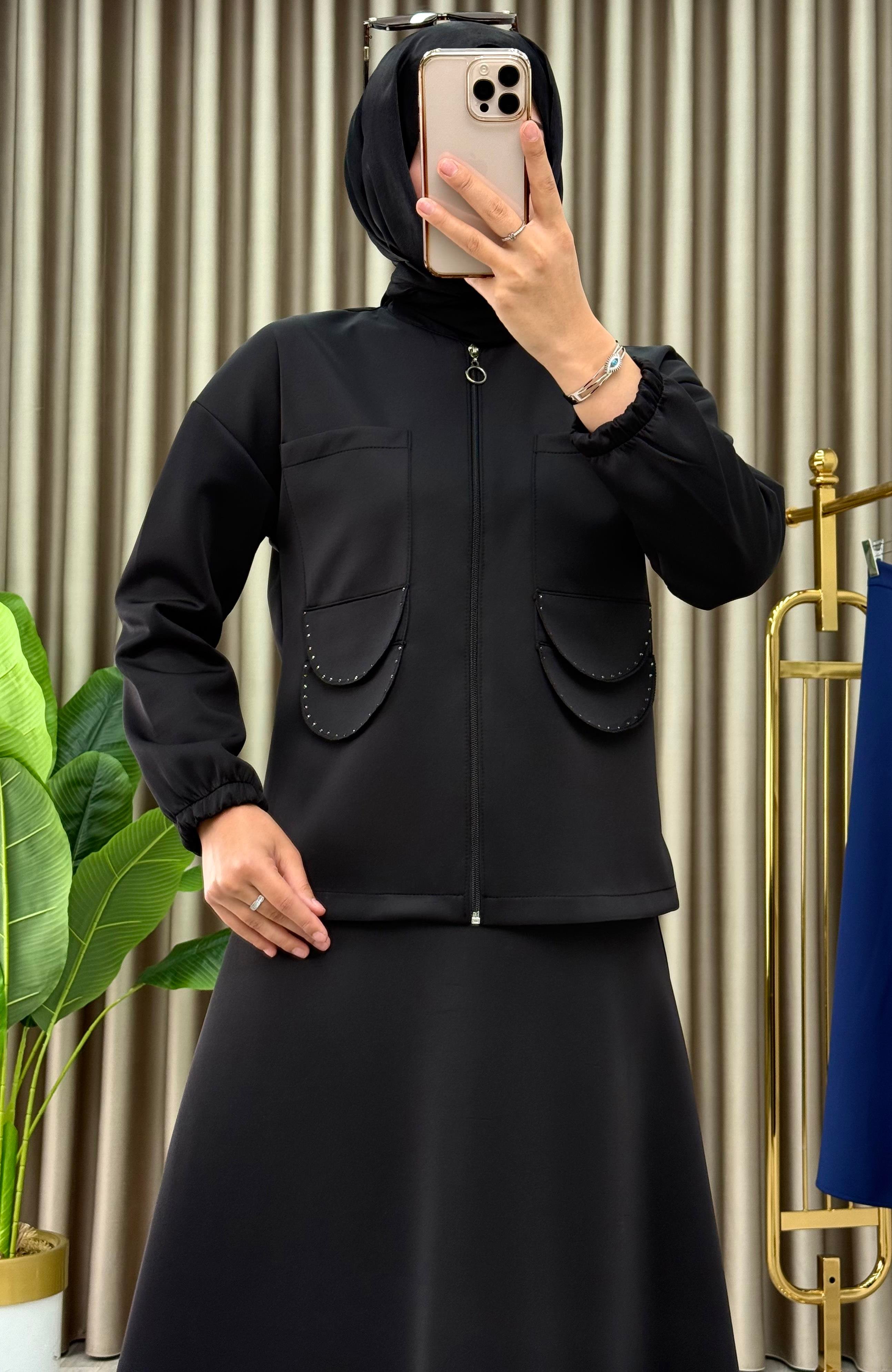 Sinem  Takım / Siyah