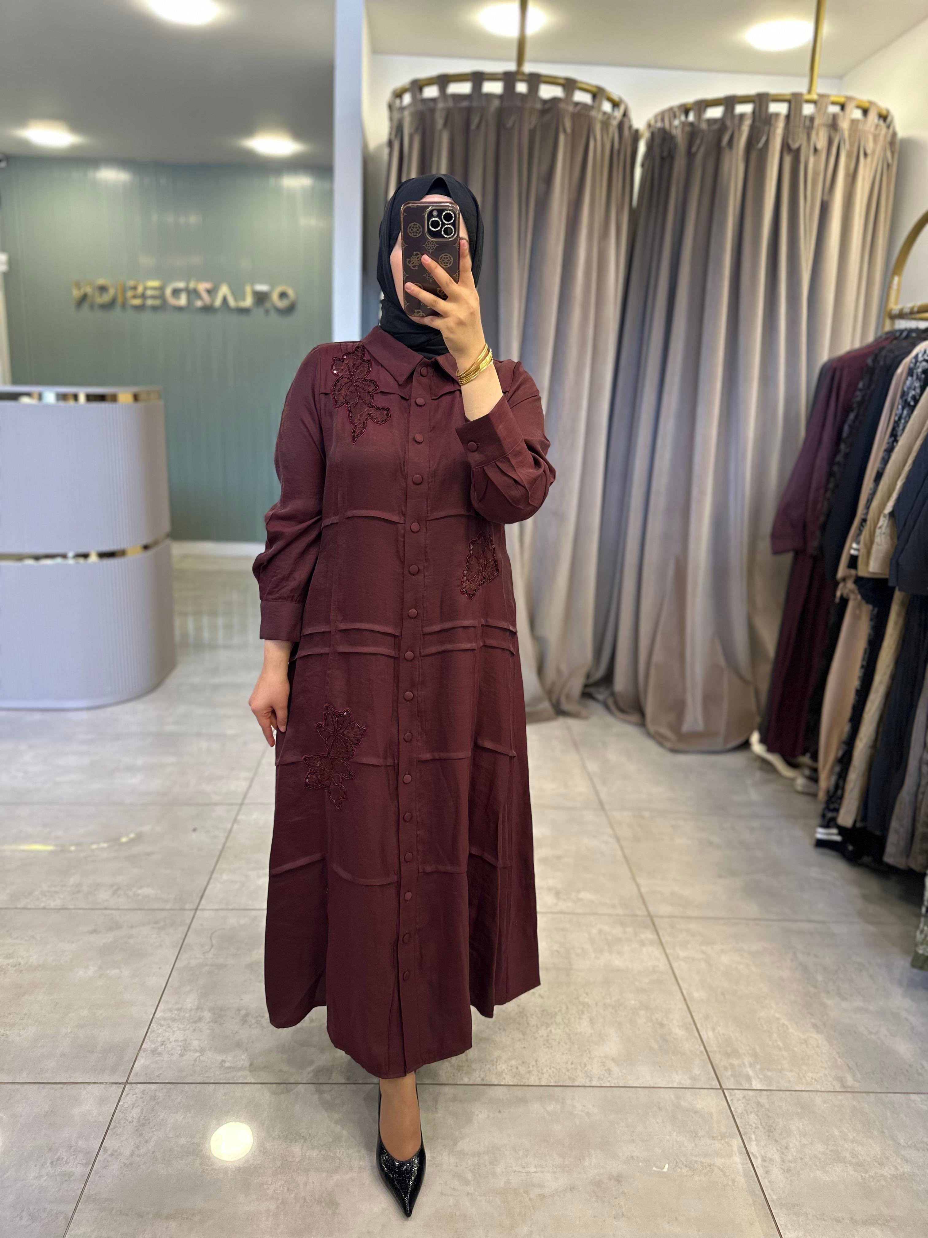 LissMore Çiçeği Boncuk İşlemeli Elbise Bordo 6001 
