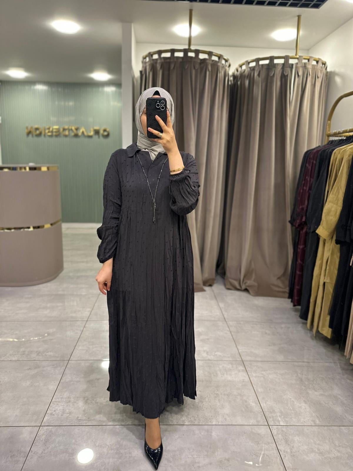 LissMore Kolye Detay Elbise Siyah 6338
