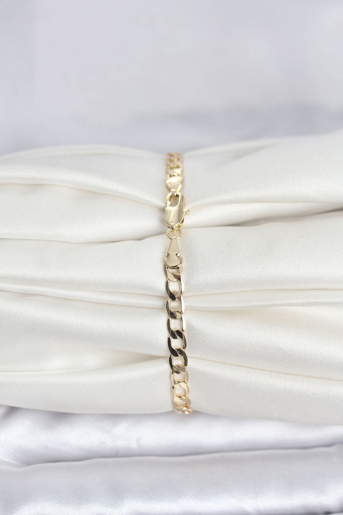 CM 14K Gold Renk Halka Zincir Model Kadın Bileklik