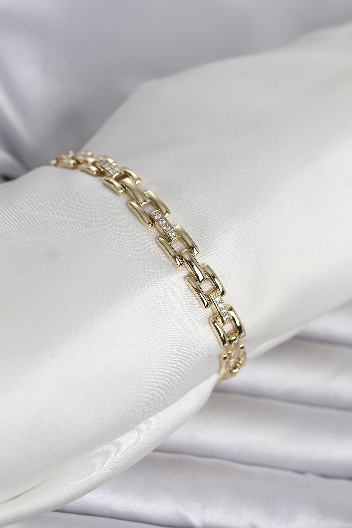 Xuping Zincir Model Gold Renk Kadın Bileklik