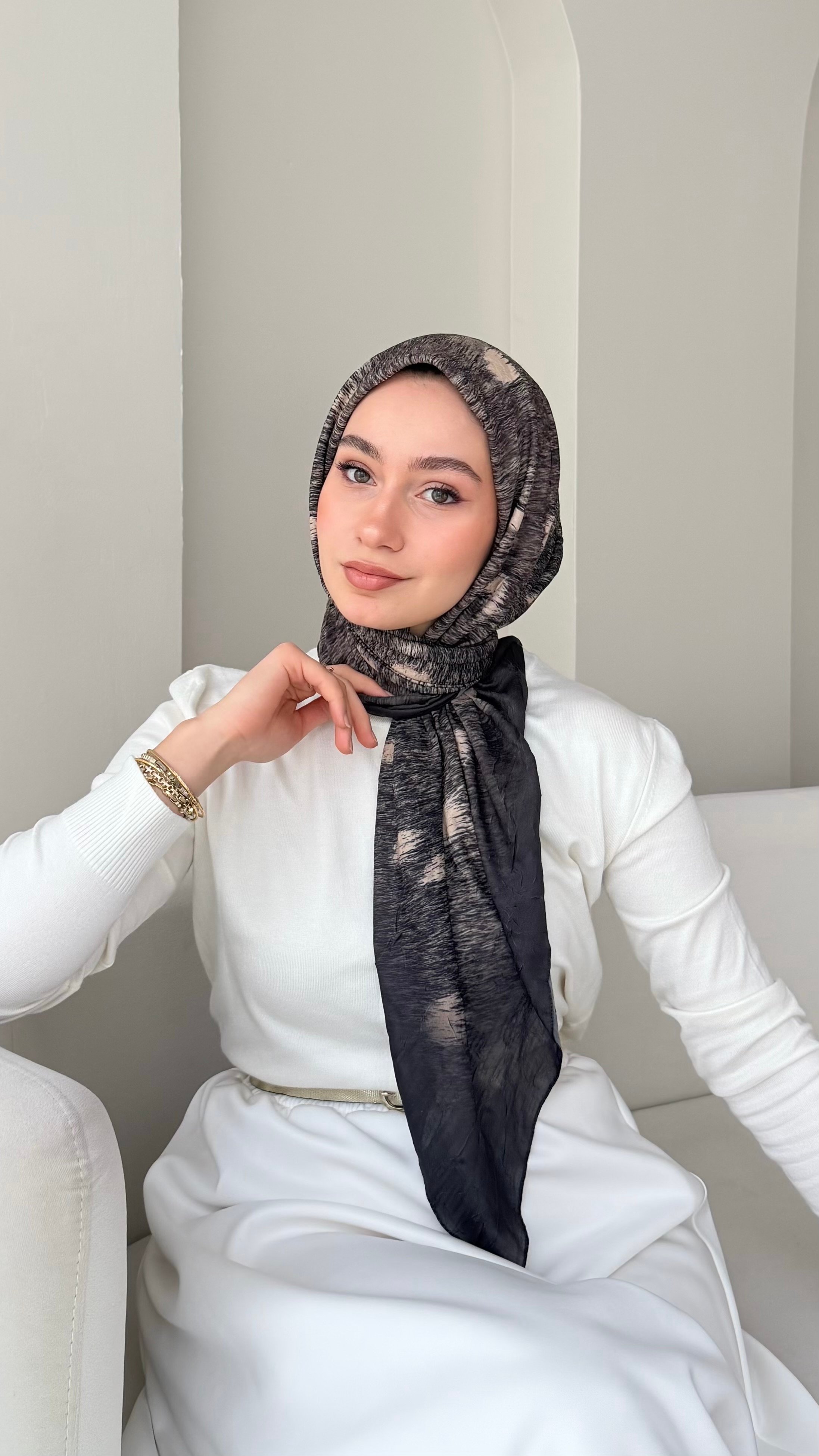 Bambi Bambu Kraş Eşarp - Siyah