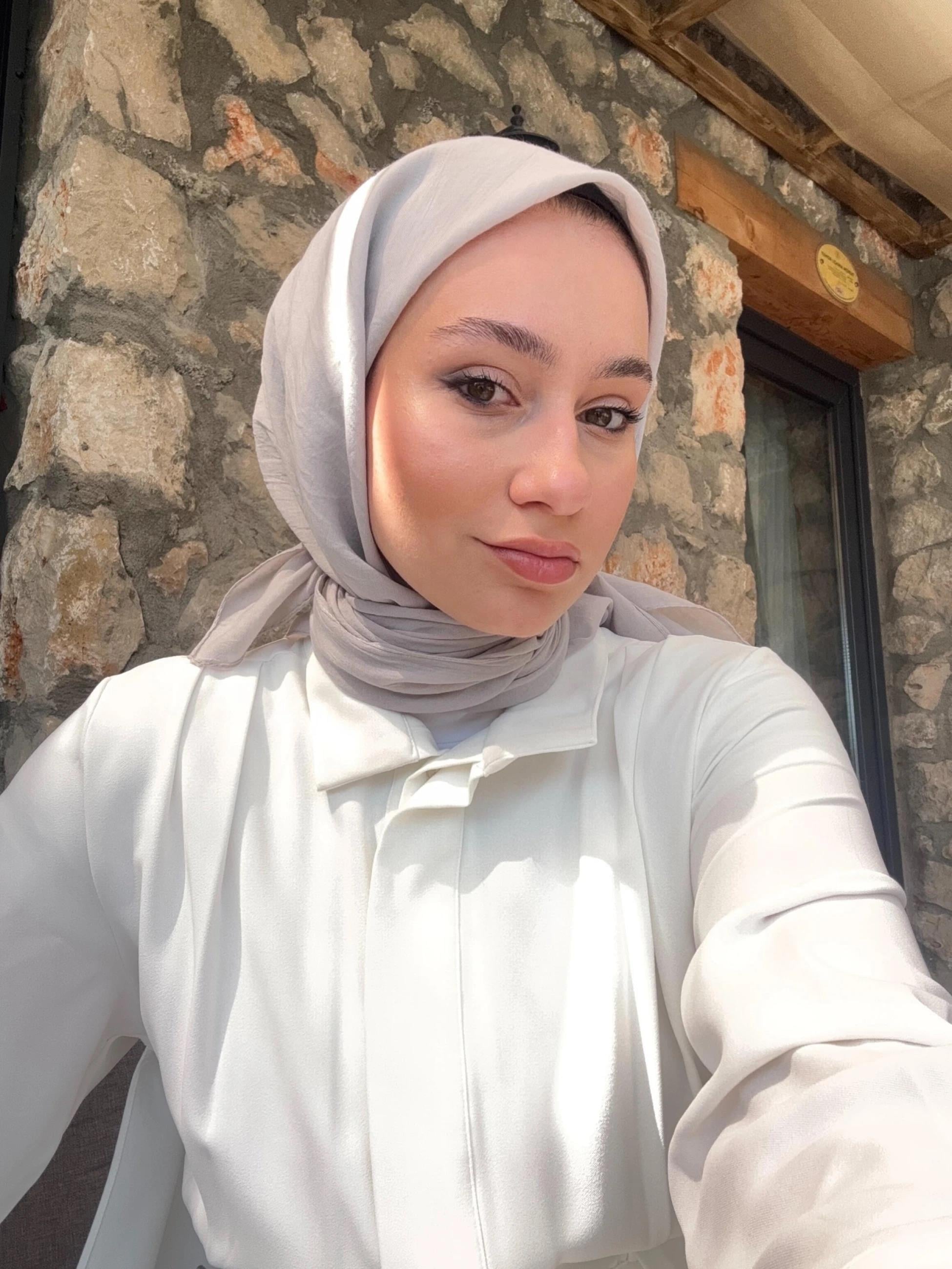 Lora Pamuk Eşarp