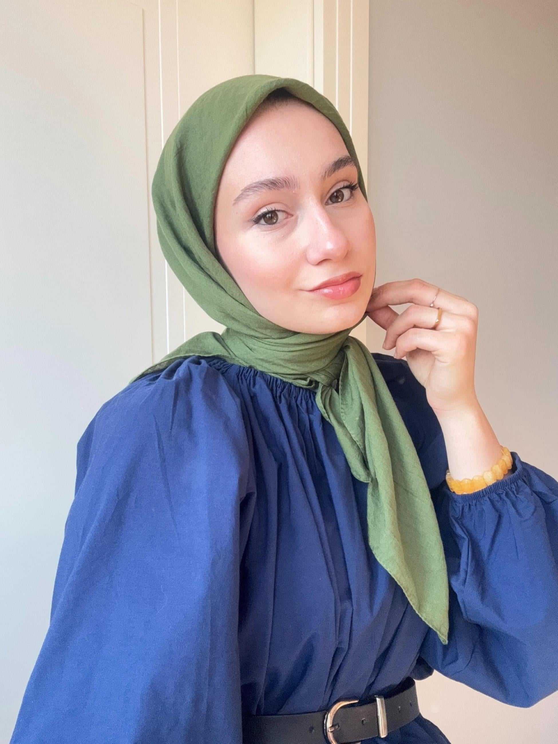 Lora Pamuk Eşarp