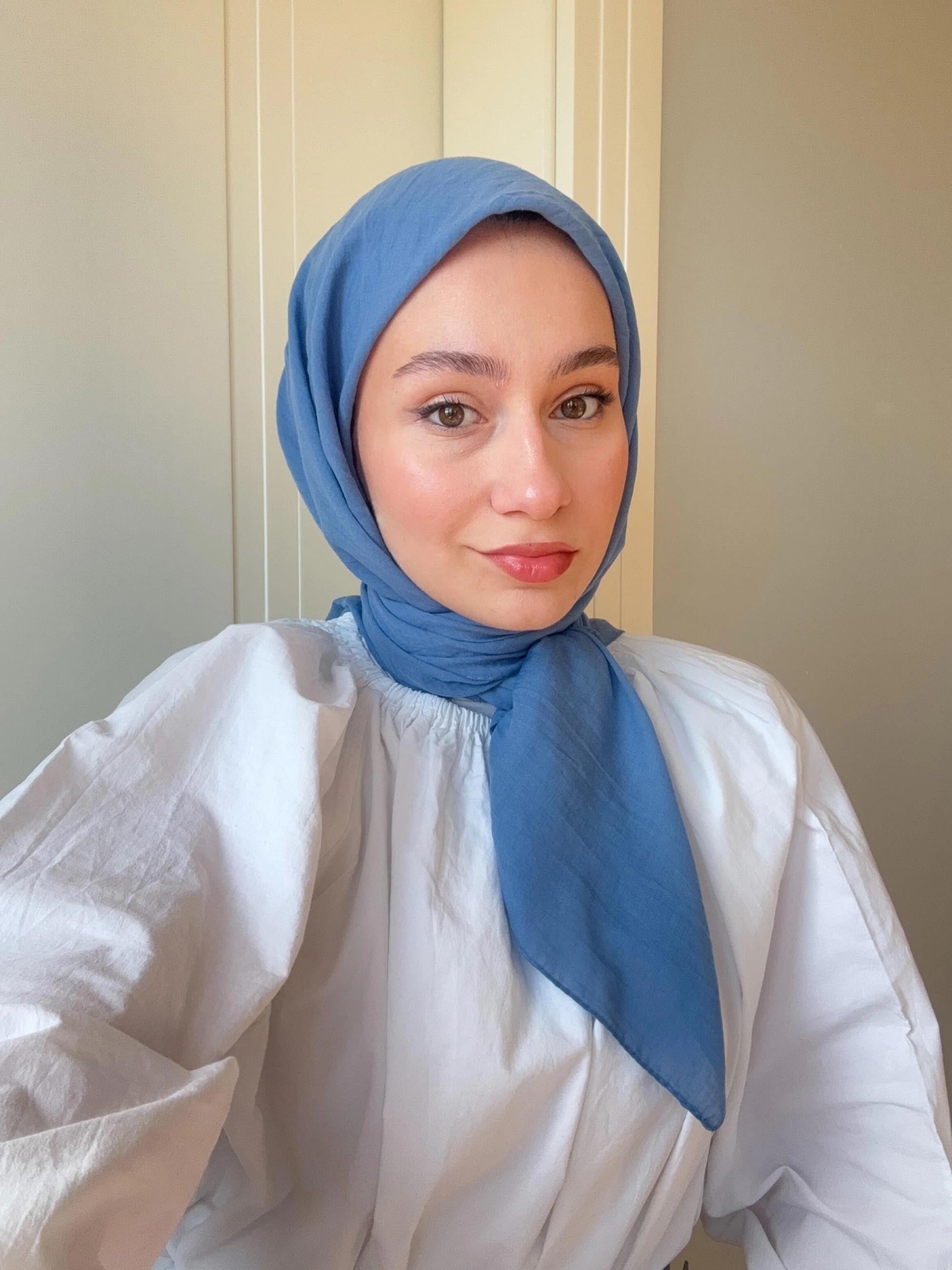 Lora Pamuk Eşarp