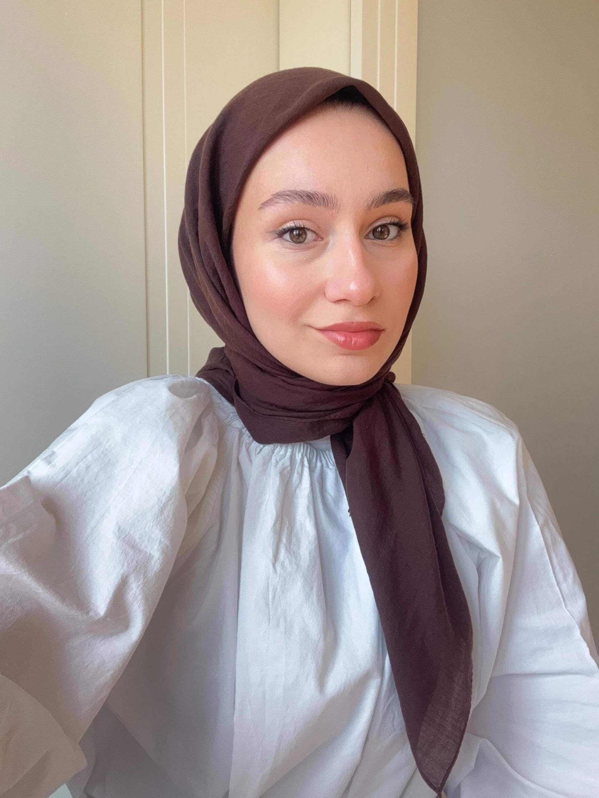 Lora Pamuk Eşarp