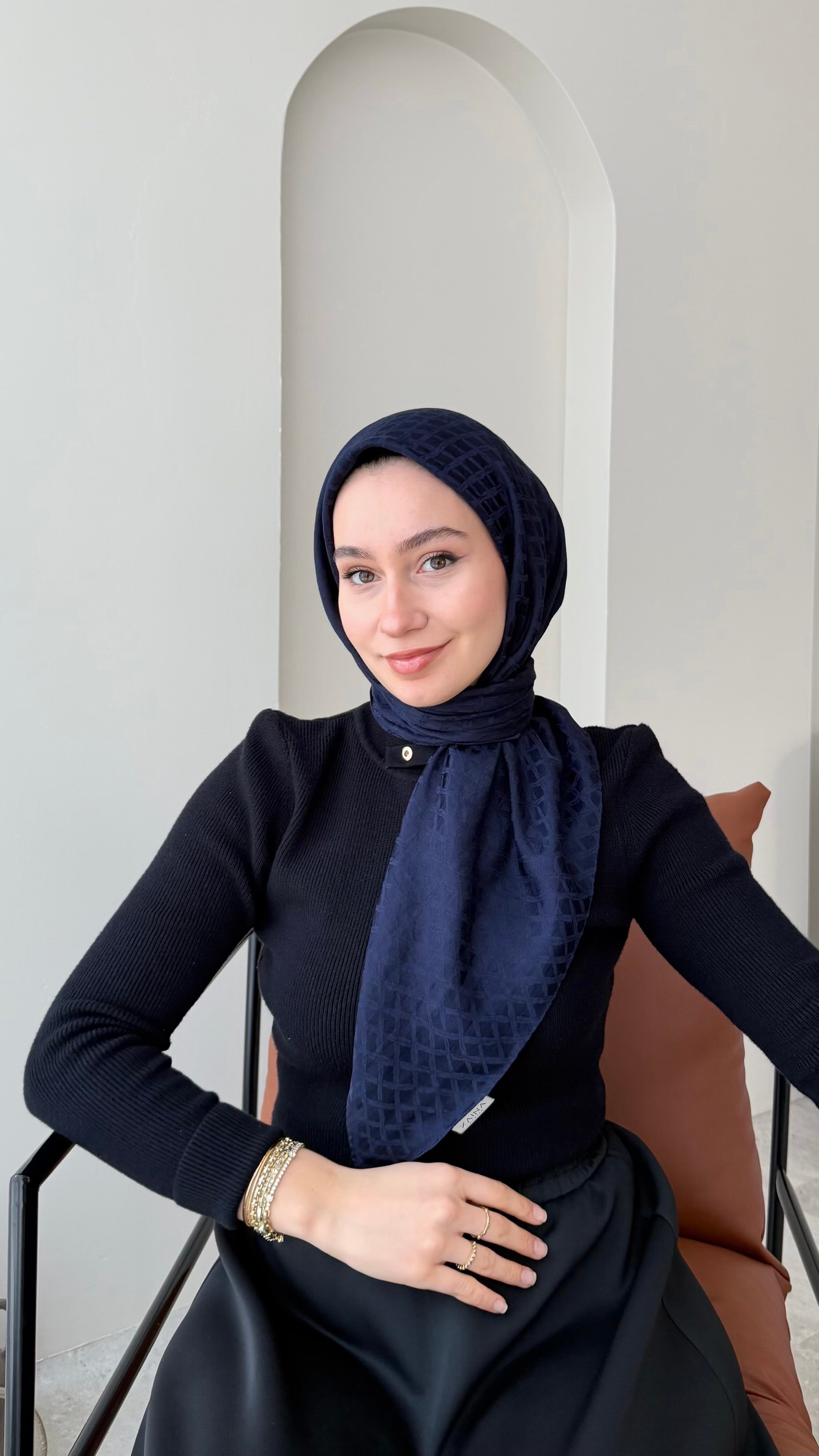 Parla Pamuk Jakar Eşarp - Lacivert