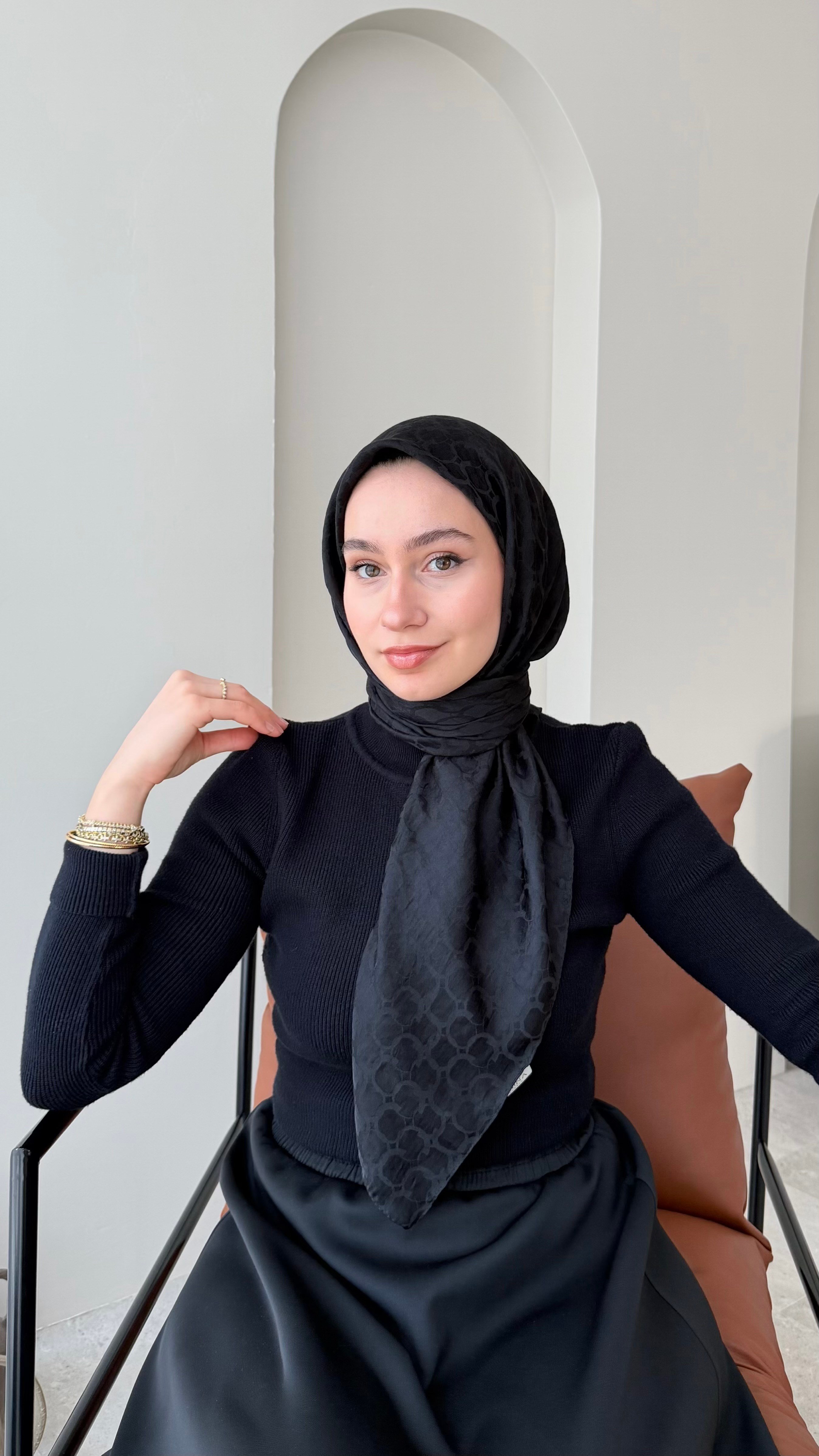 Parla Pamuk Jakar Eşarp - Siyah