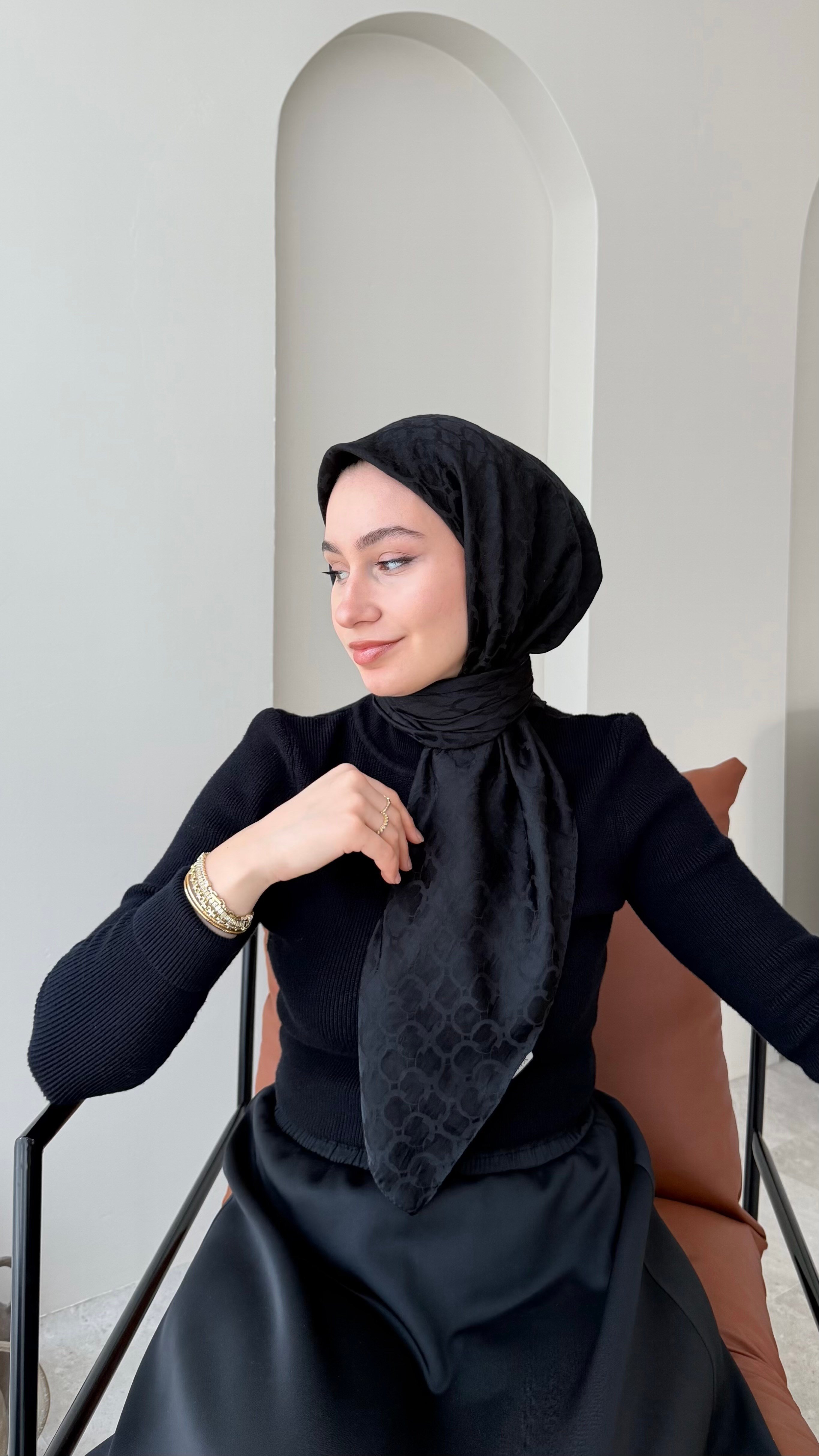 Parla Pamuk Jakar Eşarp - Siyah