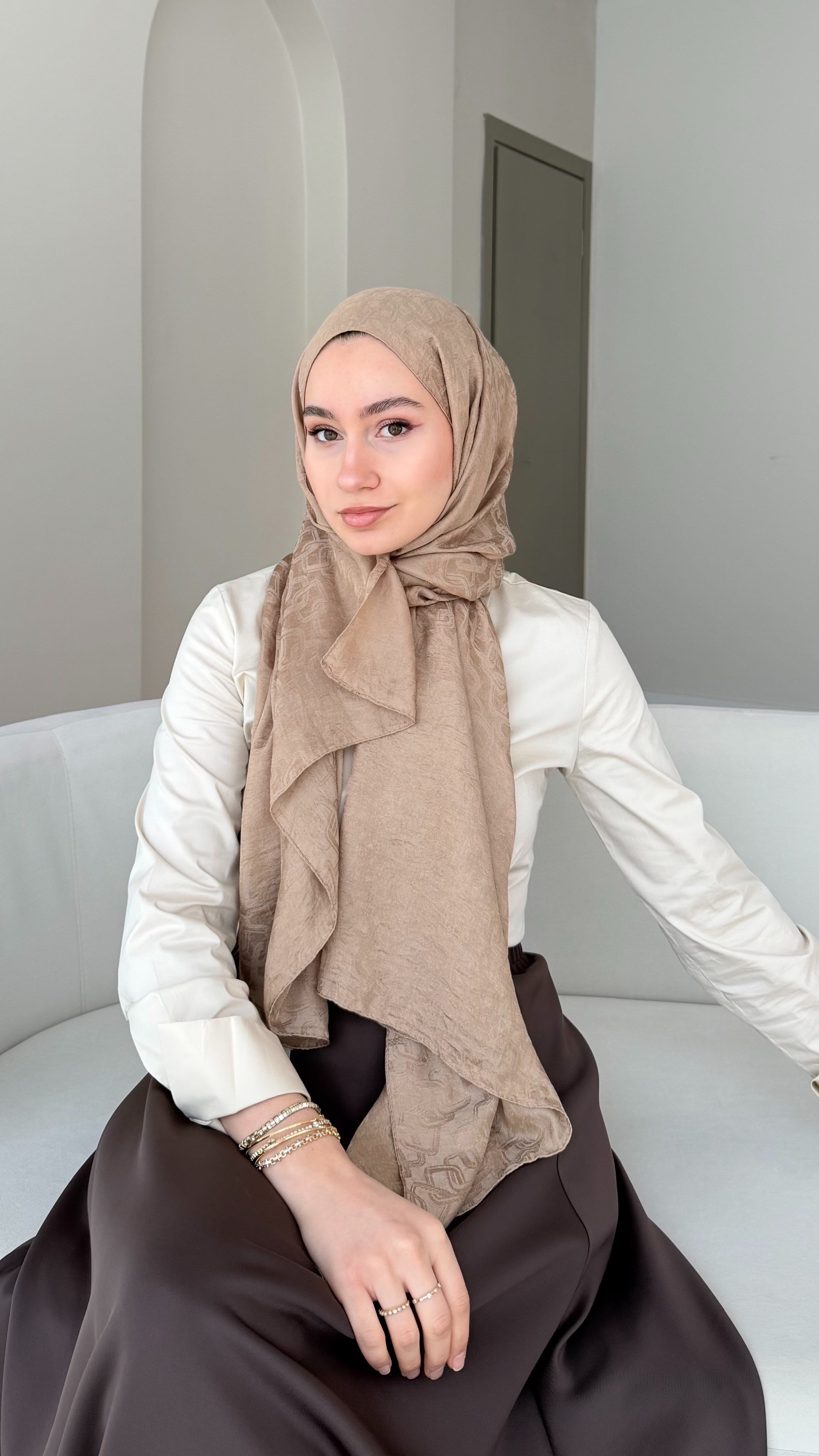 Zincir İpeksi Pamuk Jakar Şal - Camel