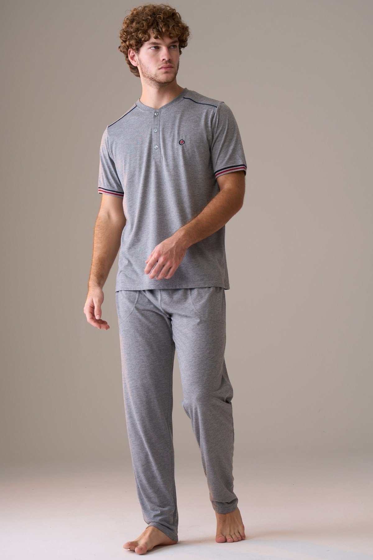 Erkek Kısa Kol Düğmeli Yaka %100 Pamuk Pijama Takımı Gri