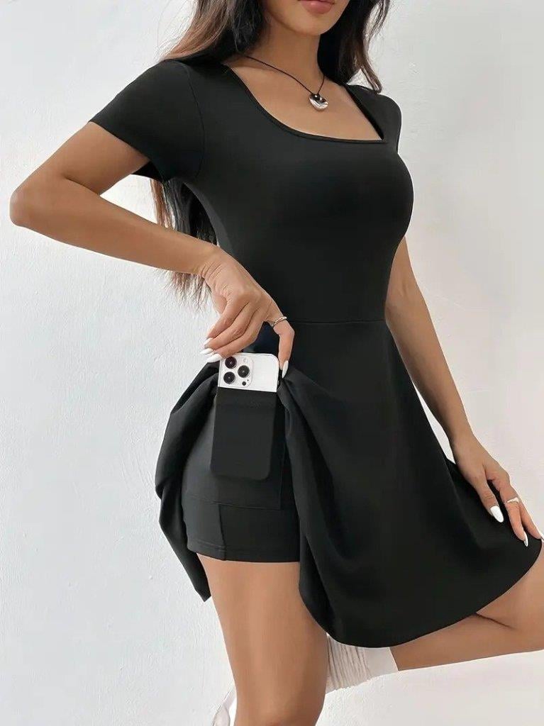 Kadın Kısa Kollu Kare Yaka Short Detaylı Cepli Dalgıç Elbise