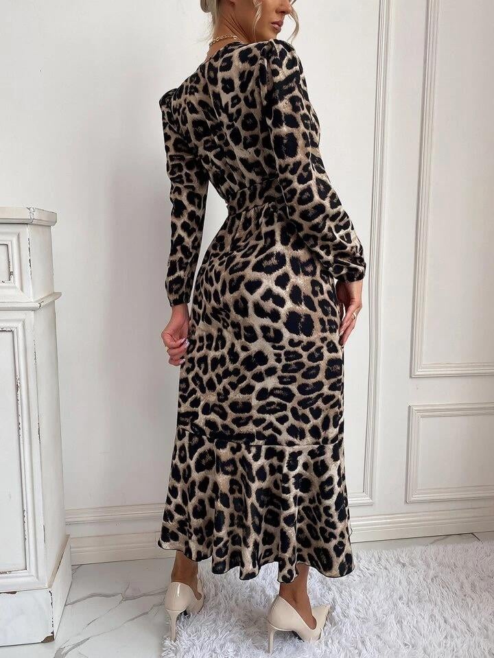 Kadın Uzun Kollu Kruvaze Yakalı Belden Kuşaklı Leopar