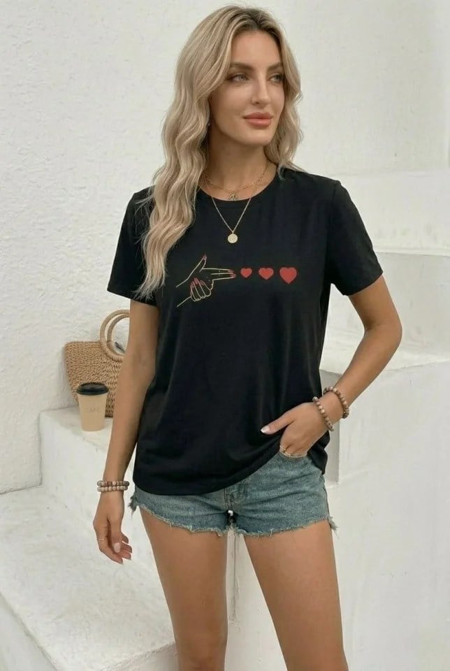 Minimal Kalp İşaret Baskılı Tişört Kısa Kol Yazlık T-Shirt - Siyah