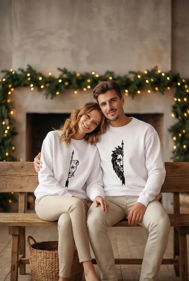 Sevgililer Günü Özel Bisiklet Yaka Aslan Baskılı Oversize Sweatshirt - Beyaz
