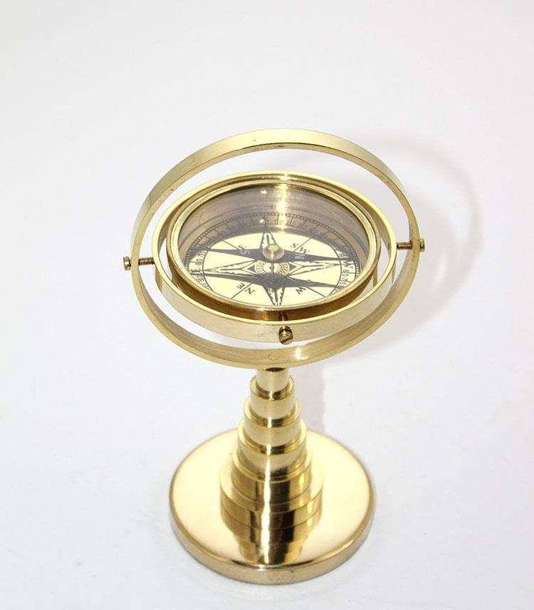Pirinç Masa Üstü Pusula Model 1