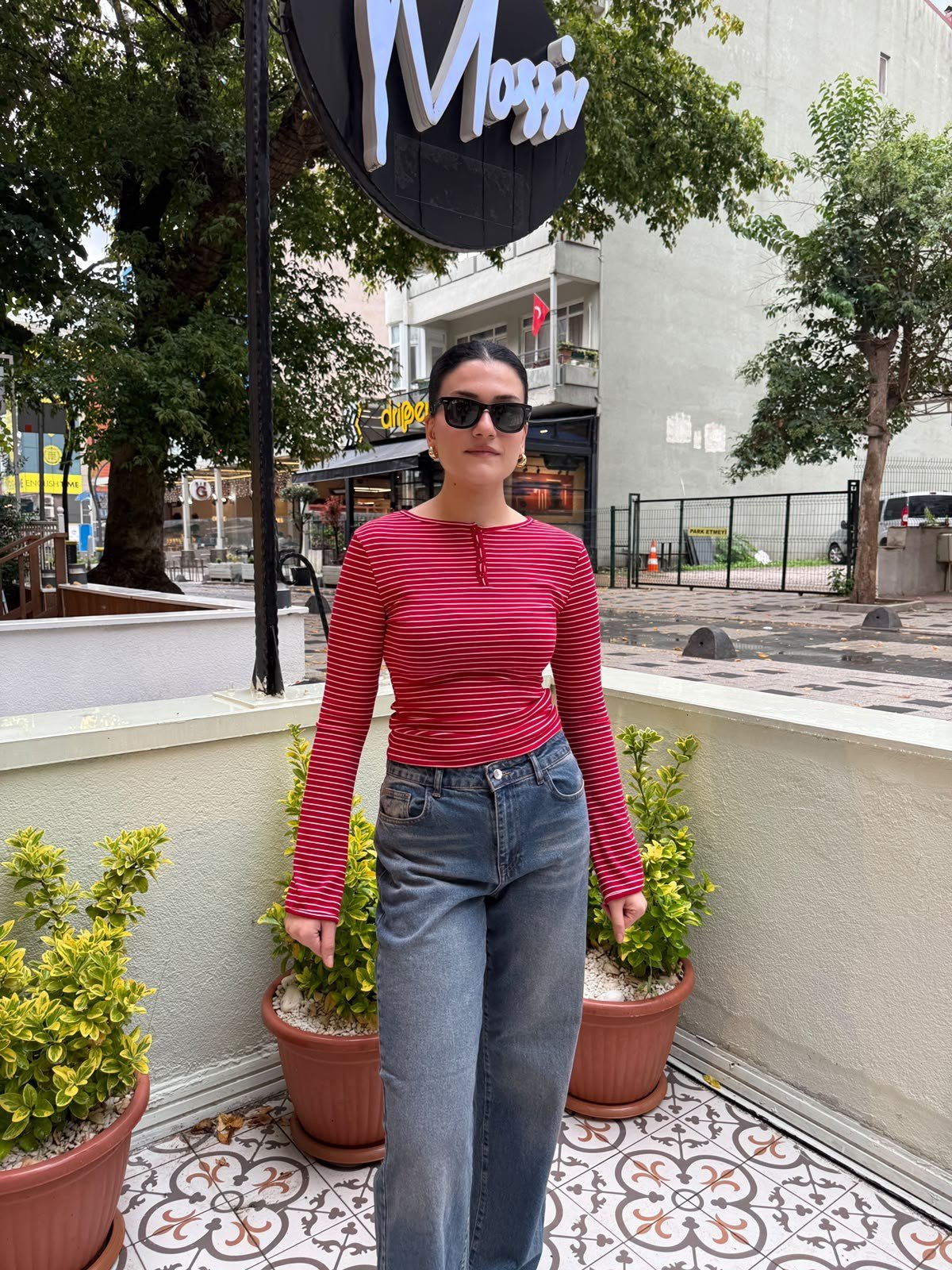 Çizgili Uzun Kollu Fit Bluz – Kırmızı