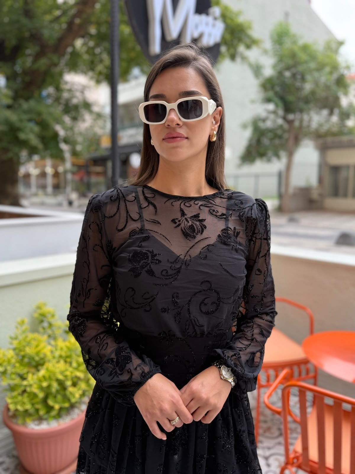 Işıltılı Tül Detaylı Siyah Mini Abiye Elbise