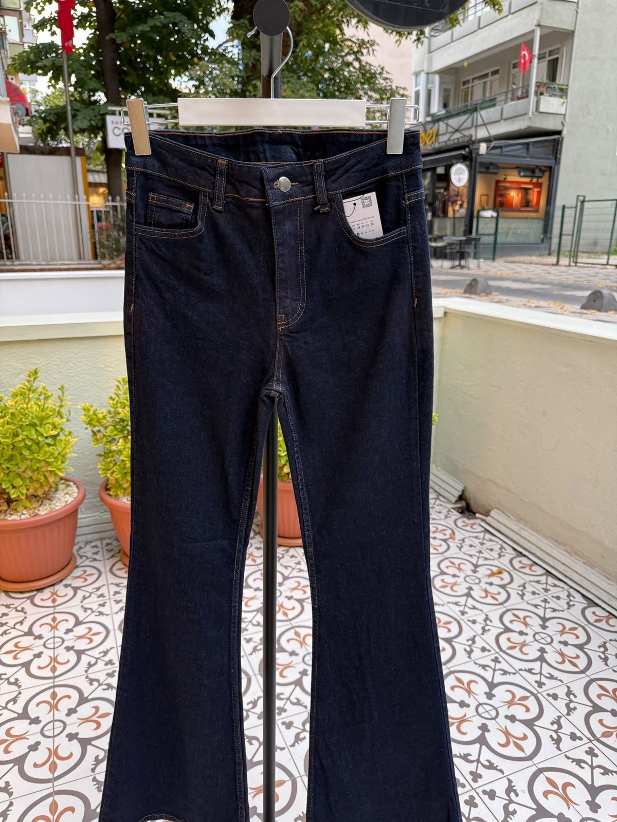 Lacivert İspanyol Paça Jean