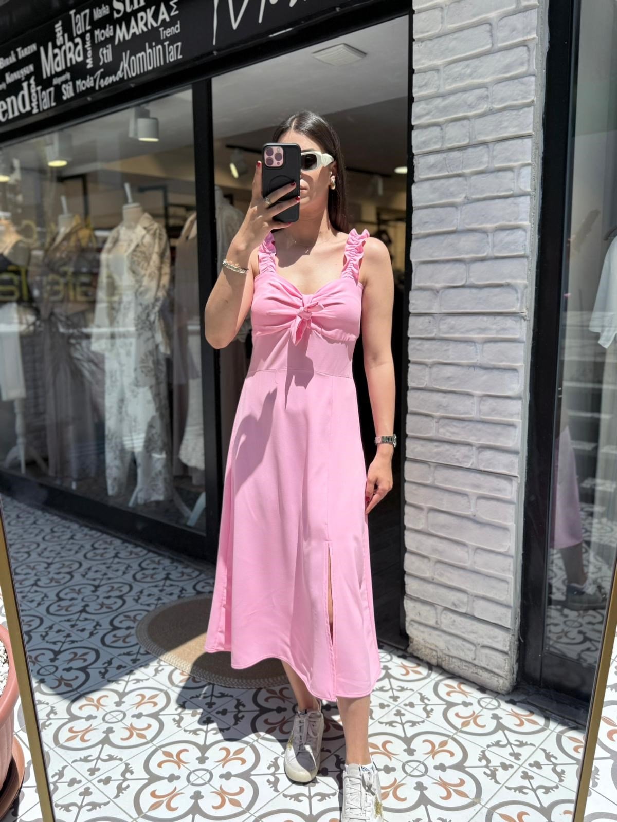 Şeker Pembe Askılı Yırtmaçlı Elbise