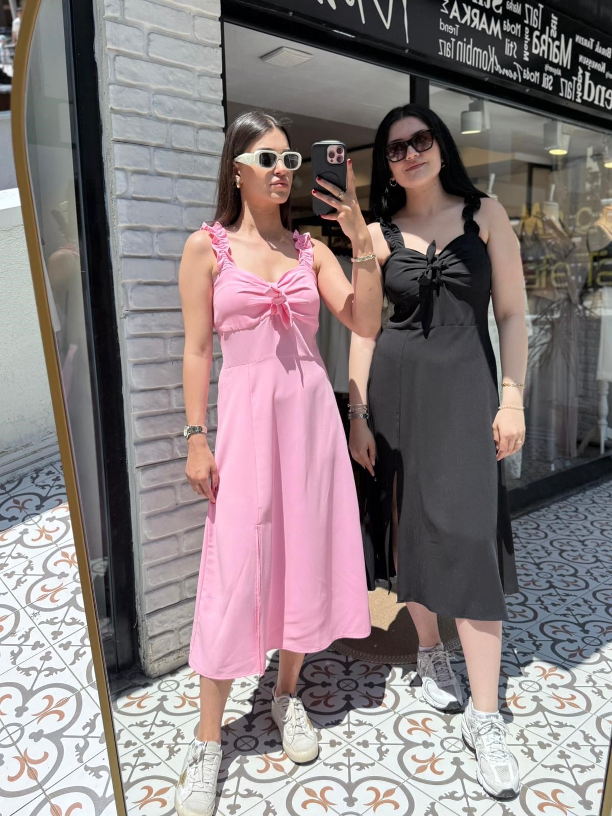 Şeker Pembe Askılı Yırtmaçlı Elbise
