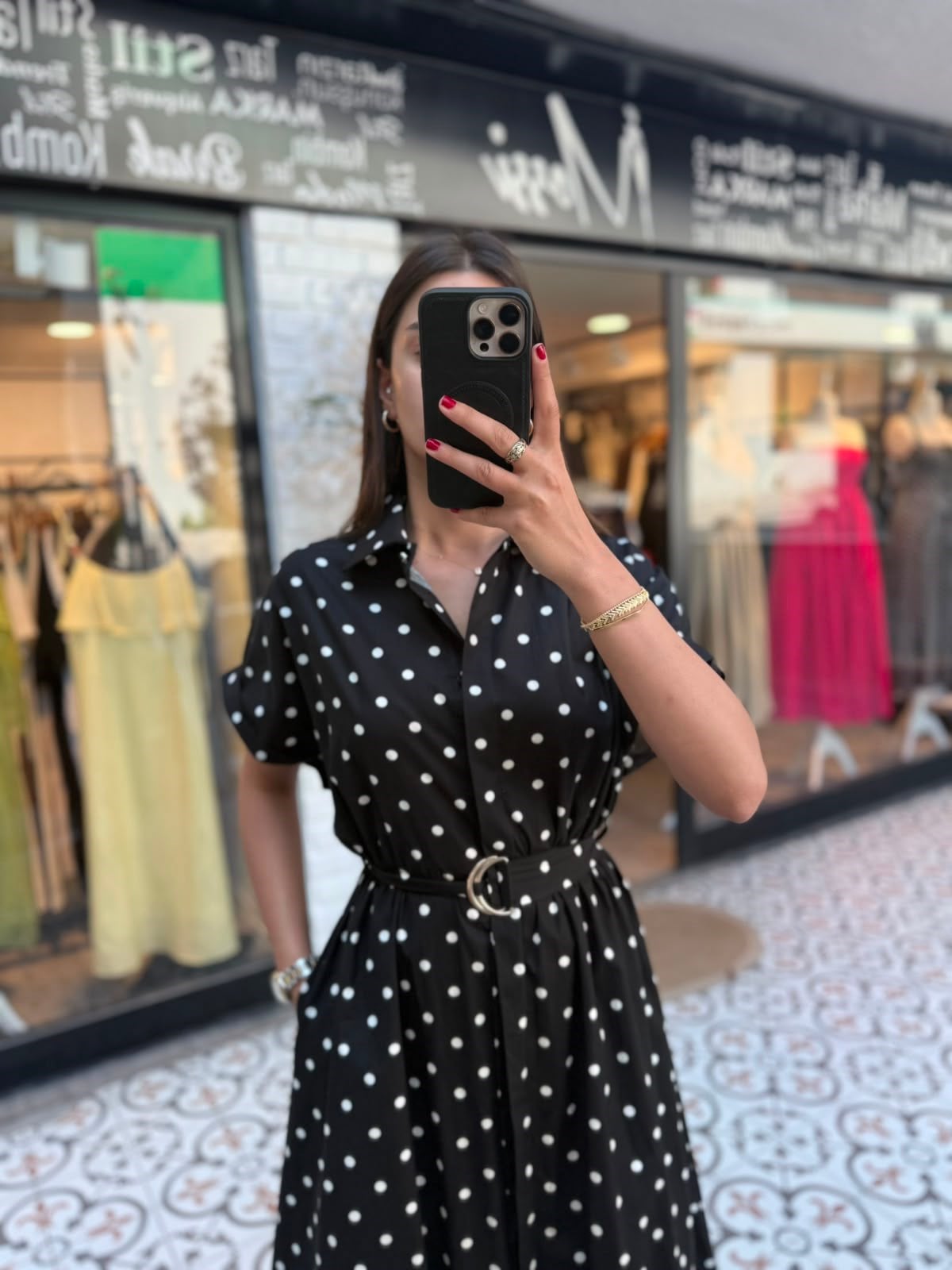 Siyah Puantiyeli Gömlek Yaka Kemerli Midi Boy Elbise | Mossi Butik