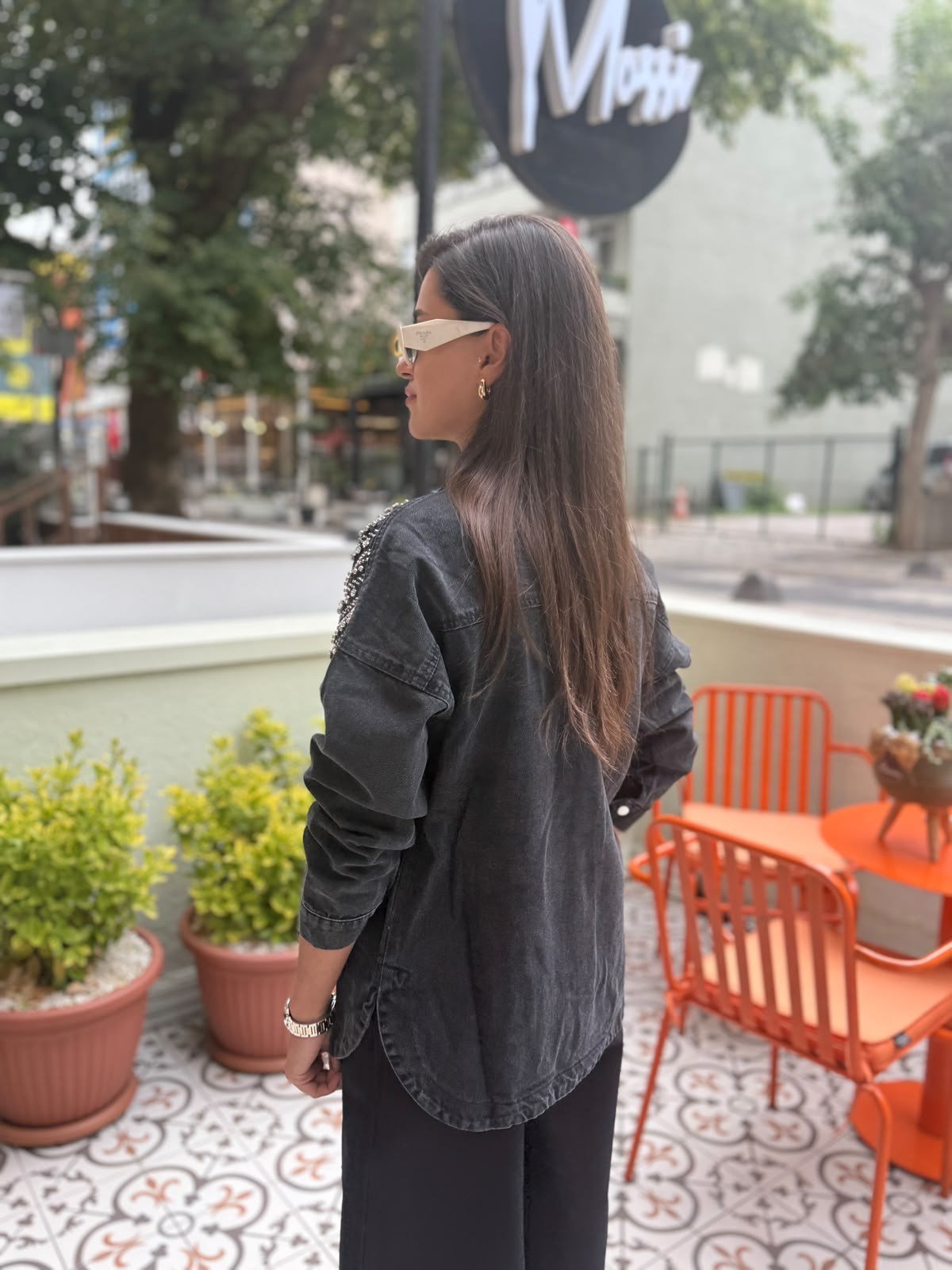 Siyah Taşlı Oversize Denim Gömlek Ceket