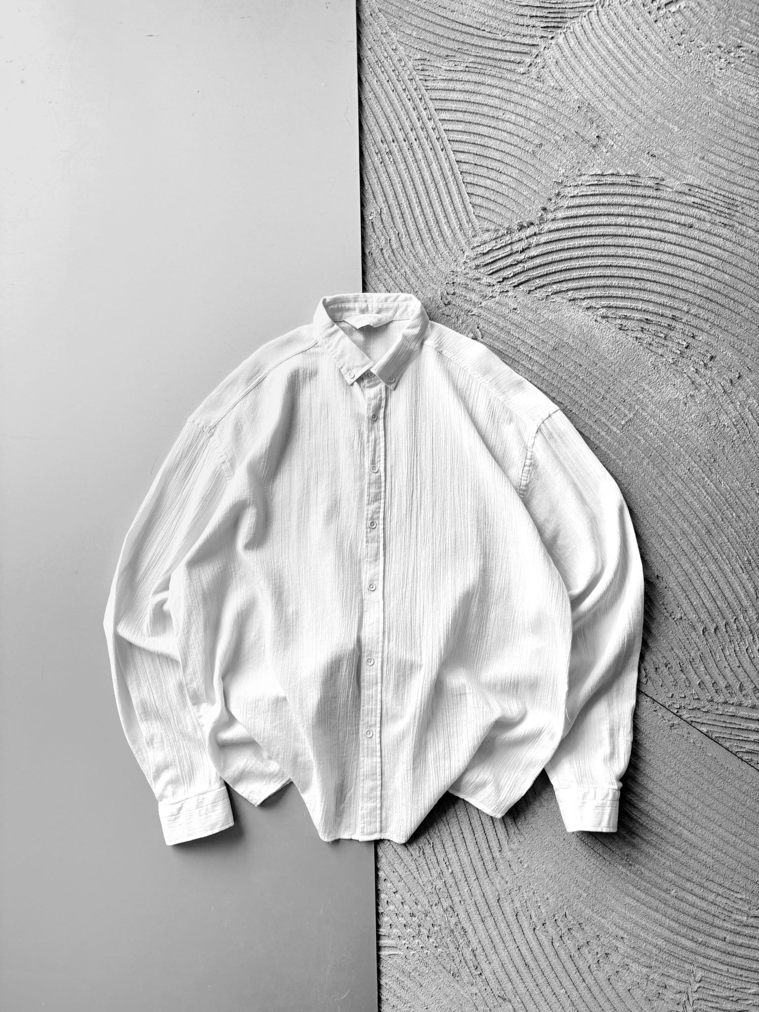 BEYAZ OVERSİZE KETEN GÖMLEK