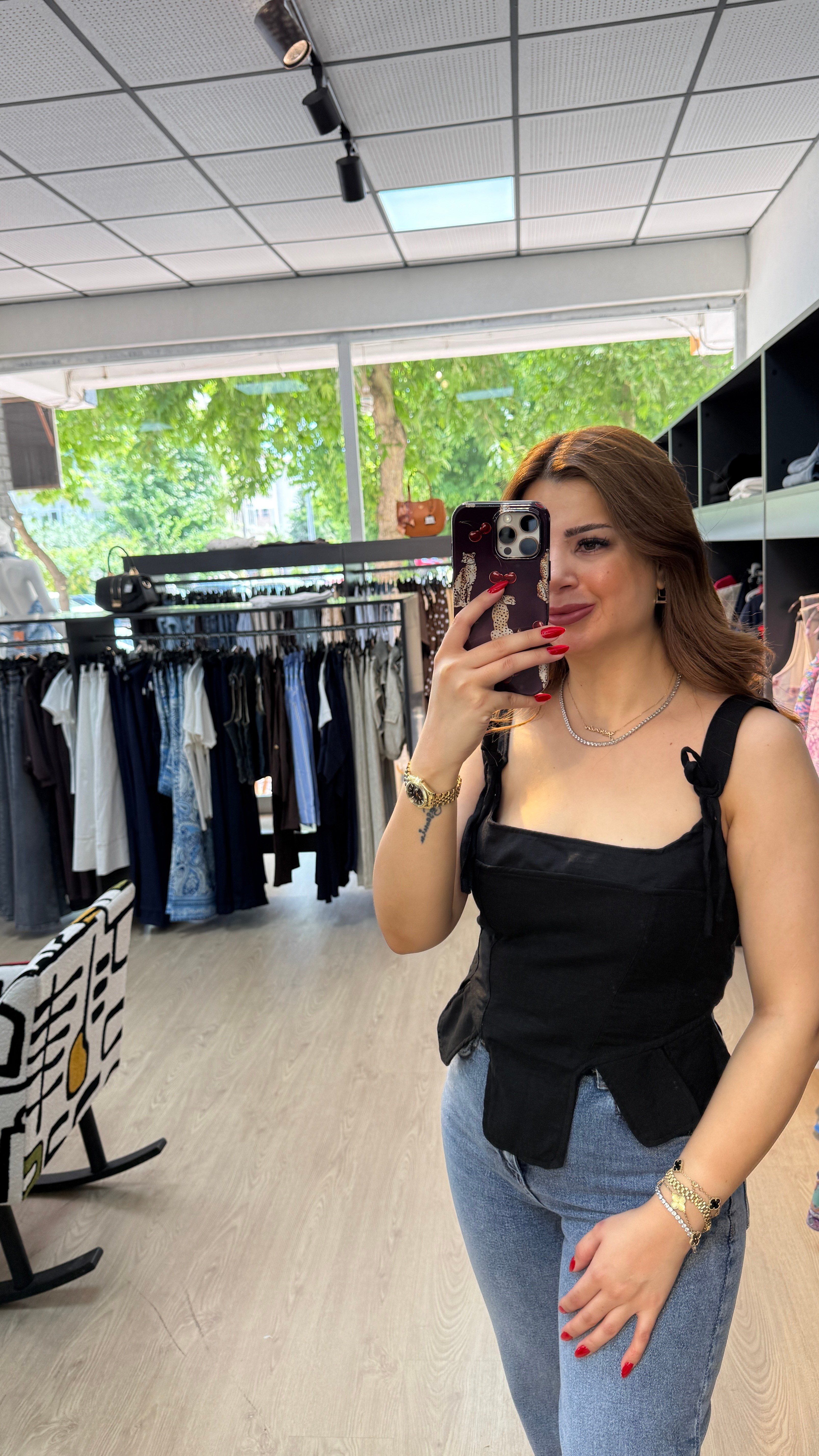 Askılı İp Detaylı Bluz