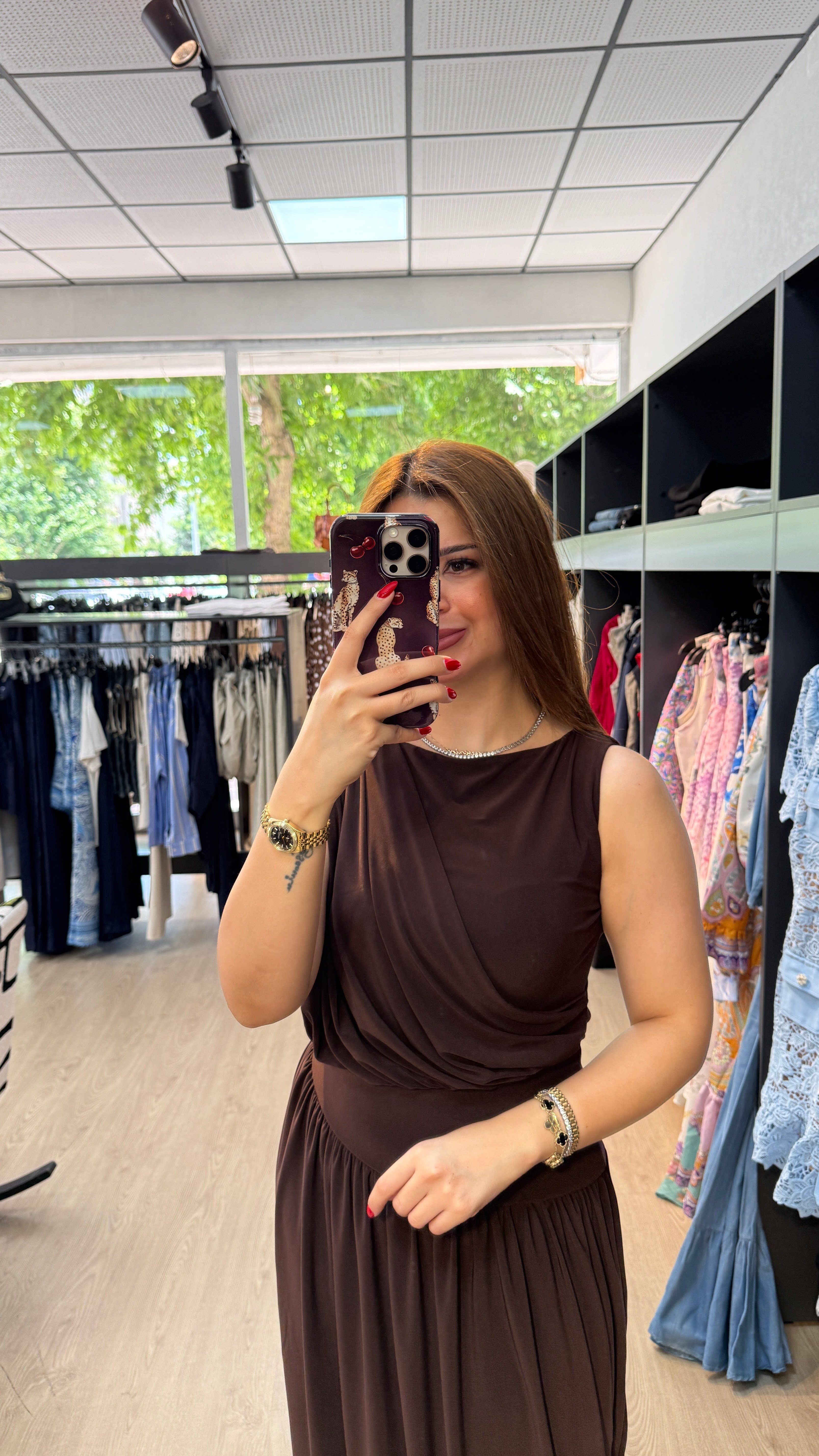 Beli Büzgülü Sandy Kumaş Elbise