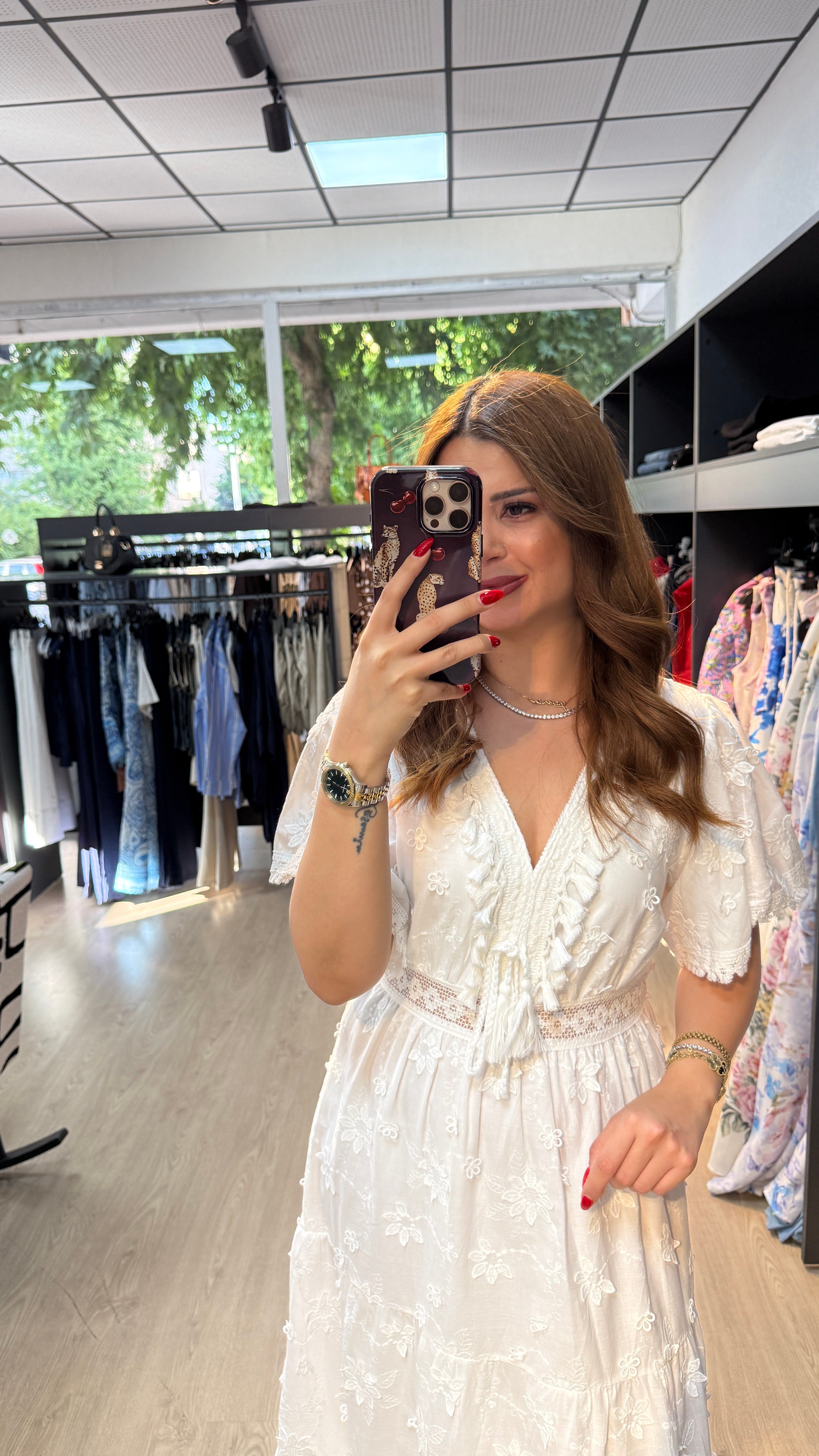 Beyaz Bel Detaylı Elbise