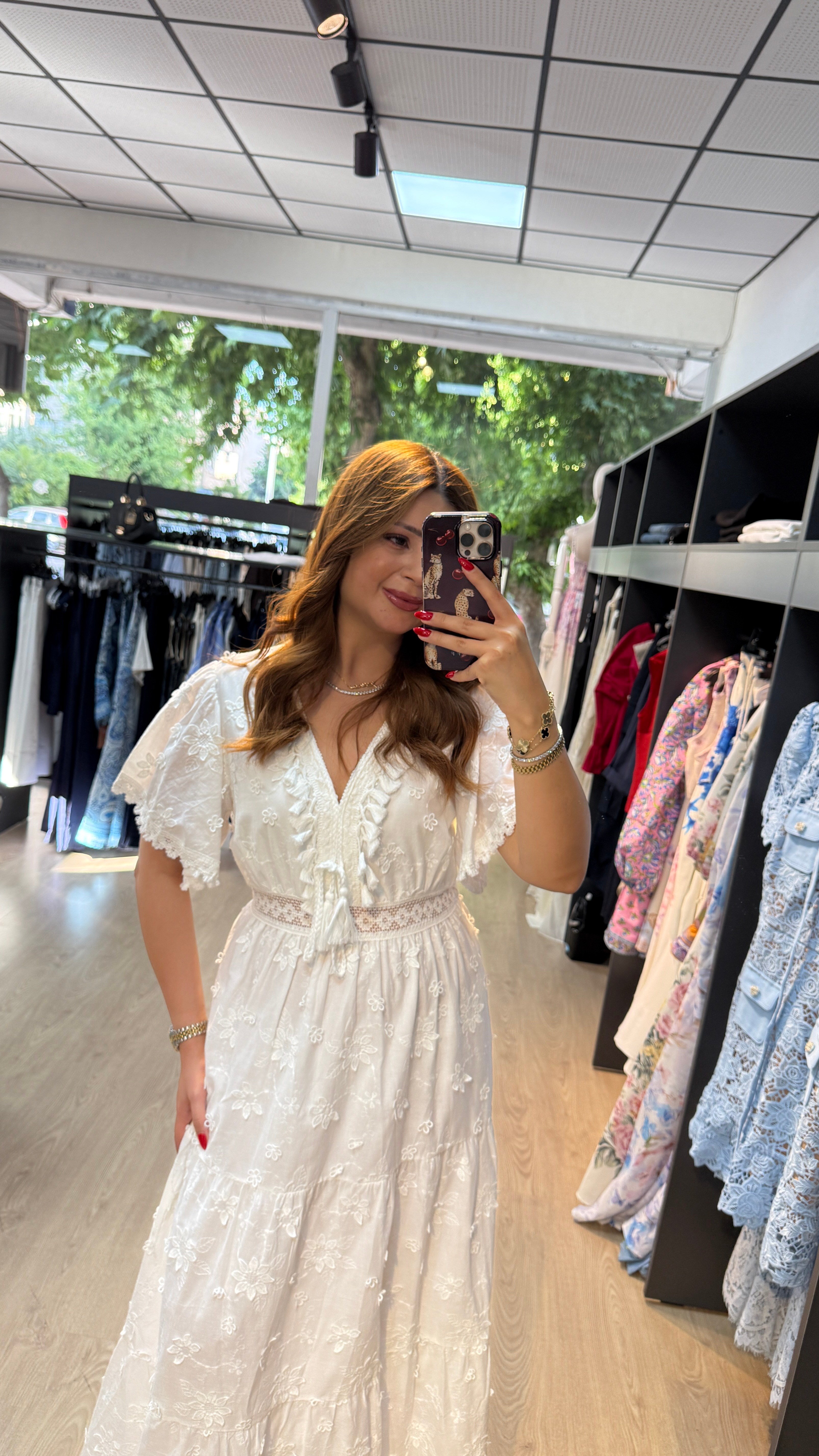 Beyaz Bel Detaylı Elbise