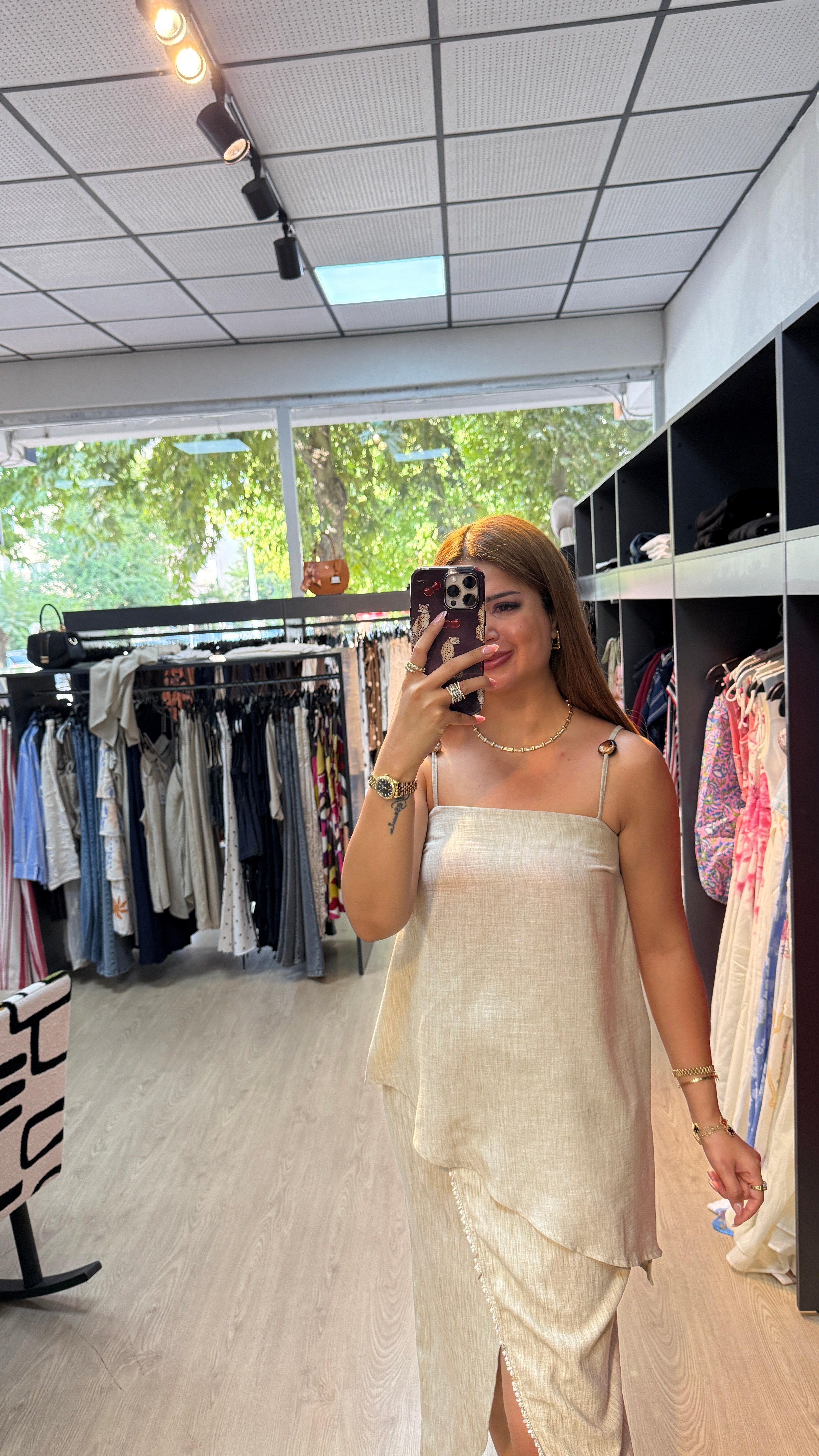 Deniz Kabuğu Askılı Bluz