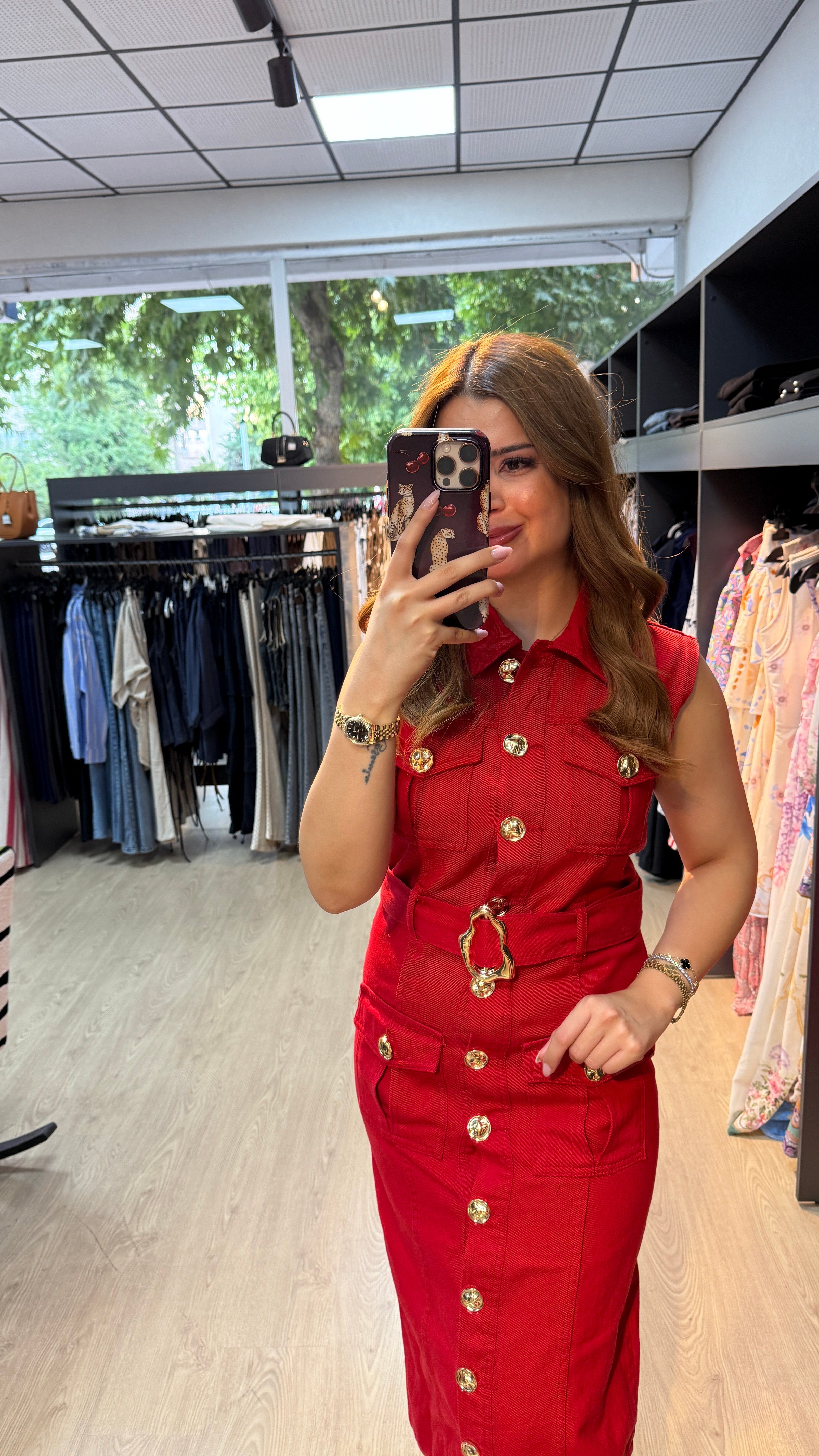 Düğmeli Kemerli Kırmızı Elbise