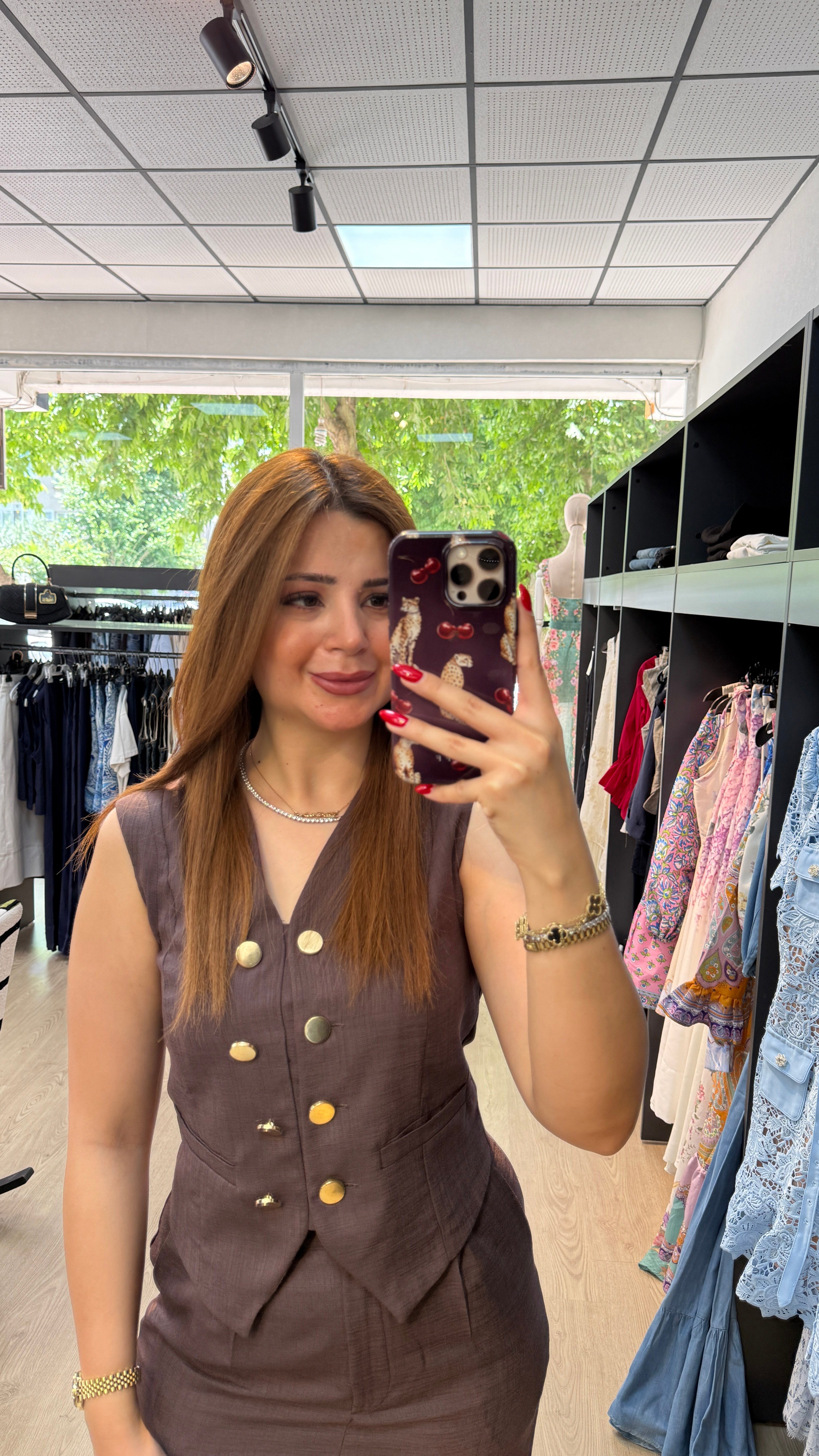 Gold Düğmeli Keten Takım