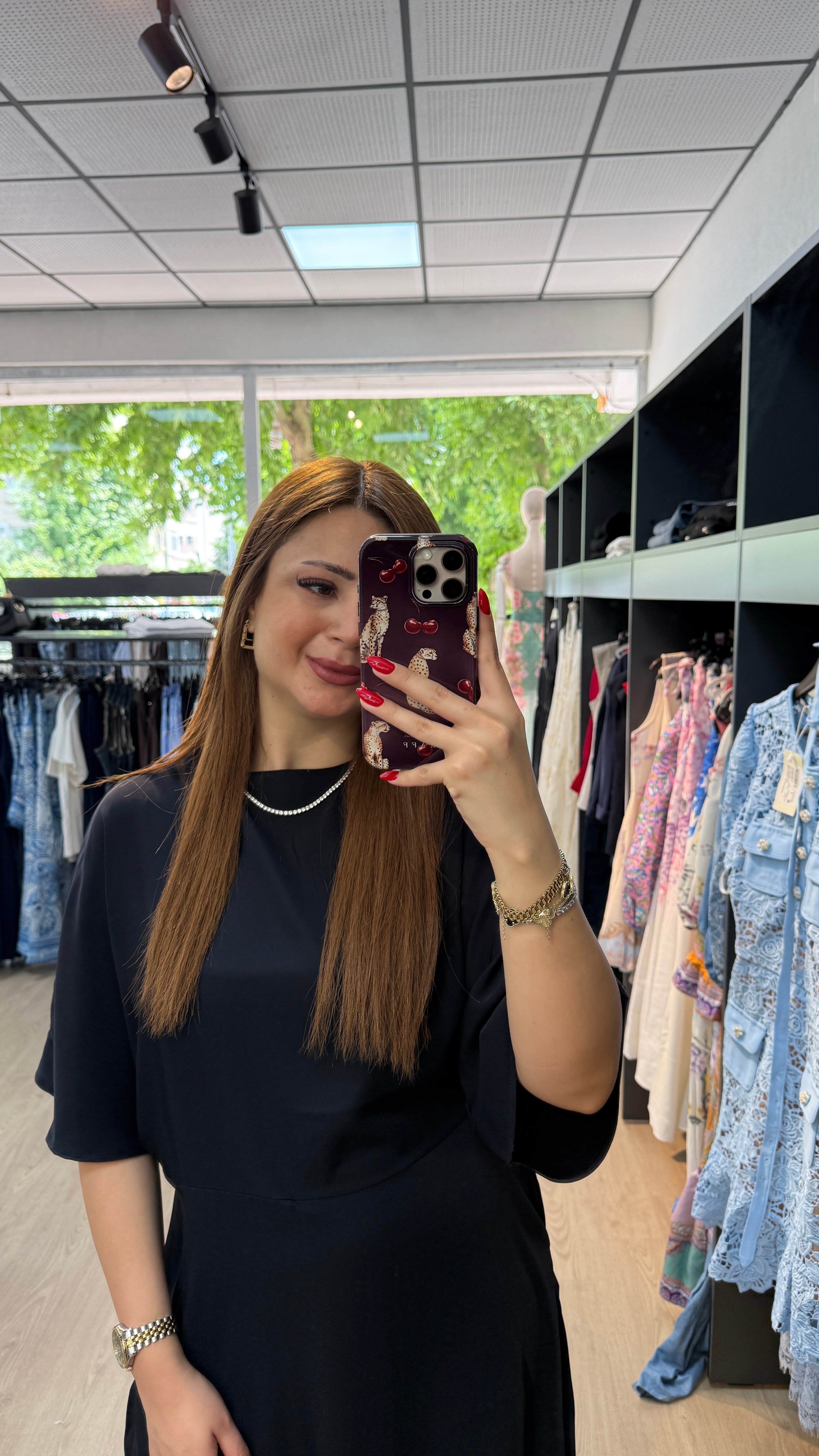 İçten Düğmeli Saten Elbise