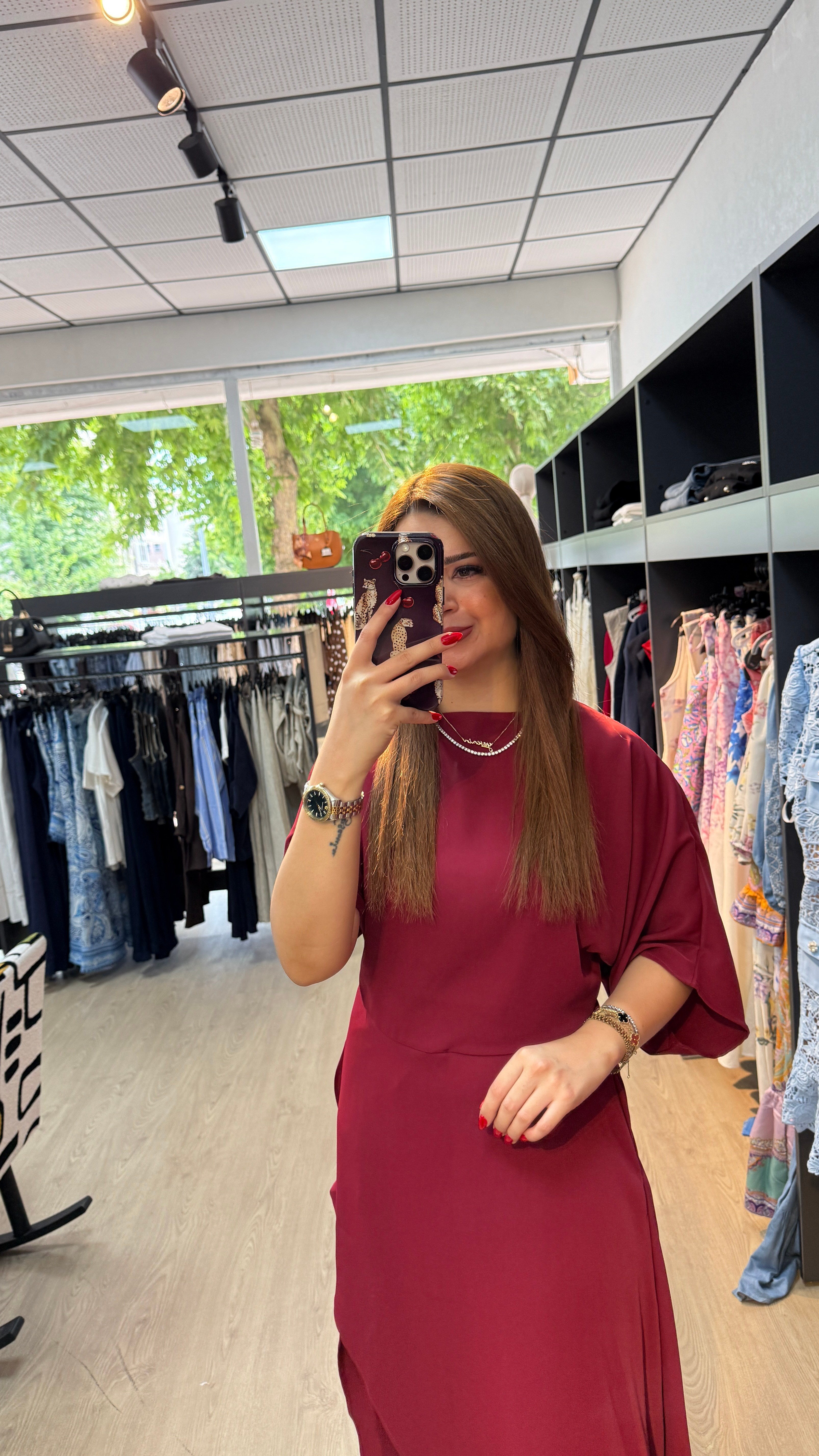 İçten Düğmeli Saten Elbise