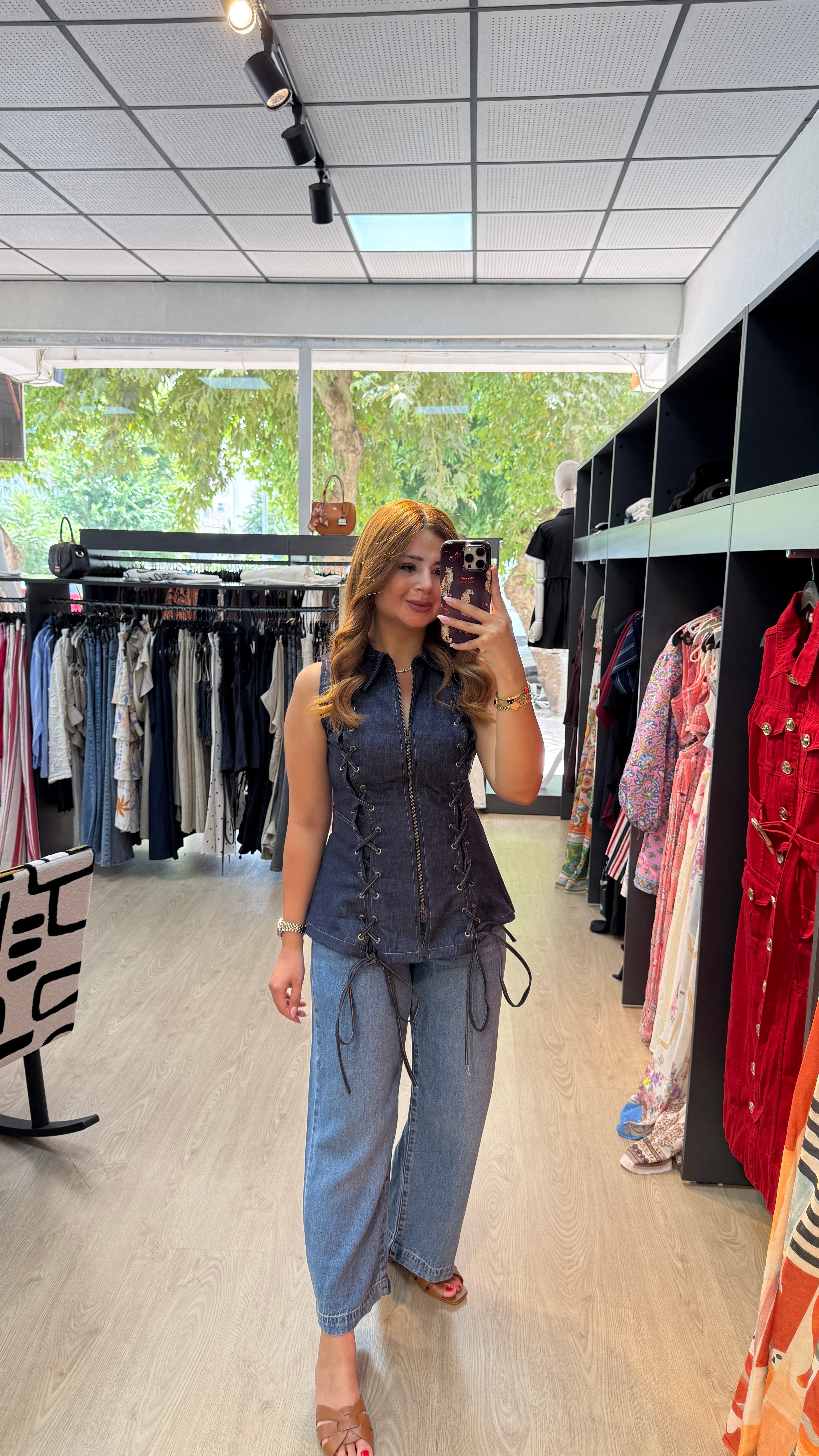 Kuş Gözü Detaylı Fermuarlı Yelek