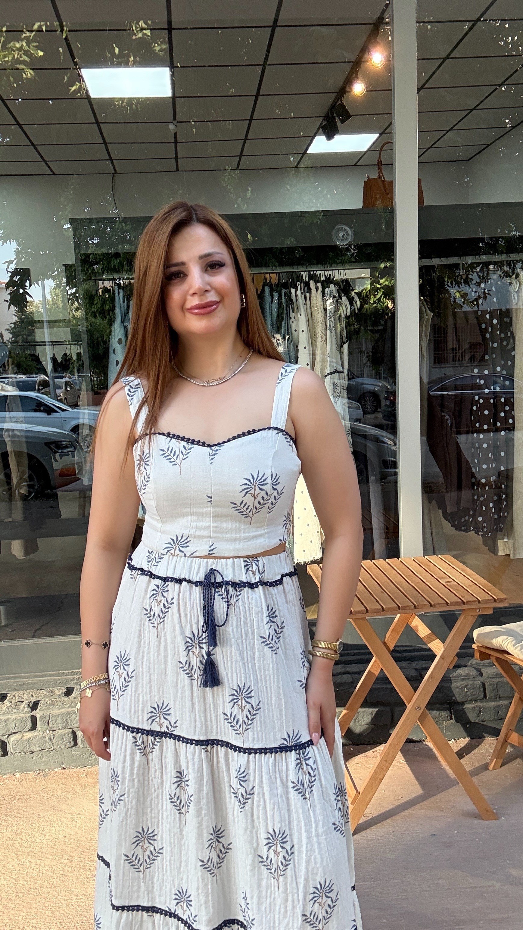 Mavi Desenli Etekli Takım