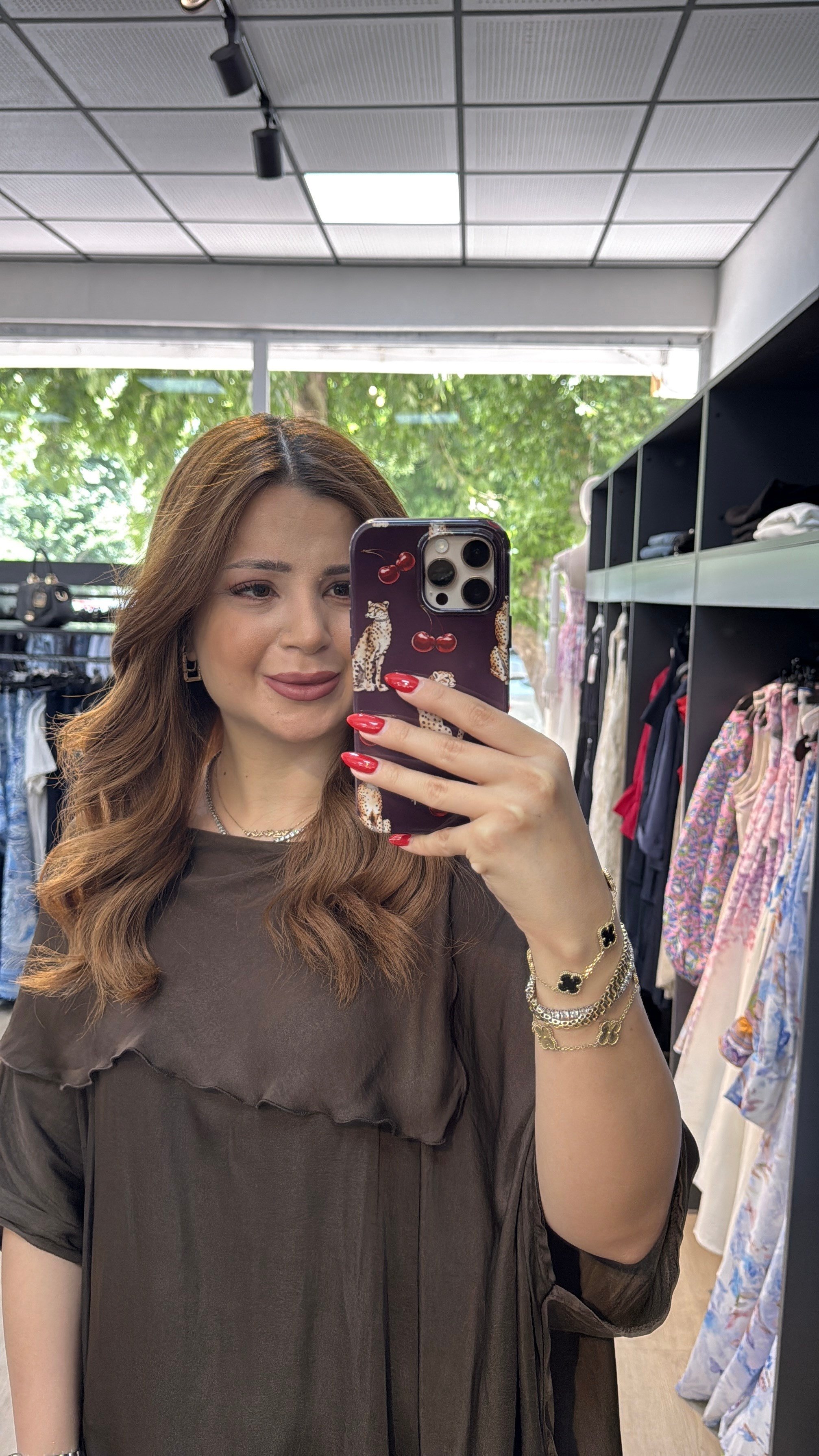 Saten Pelerinli Salaş Görünümlü Takım