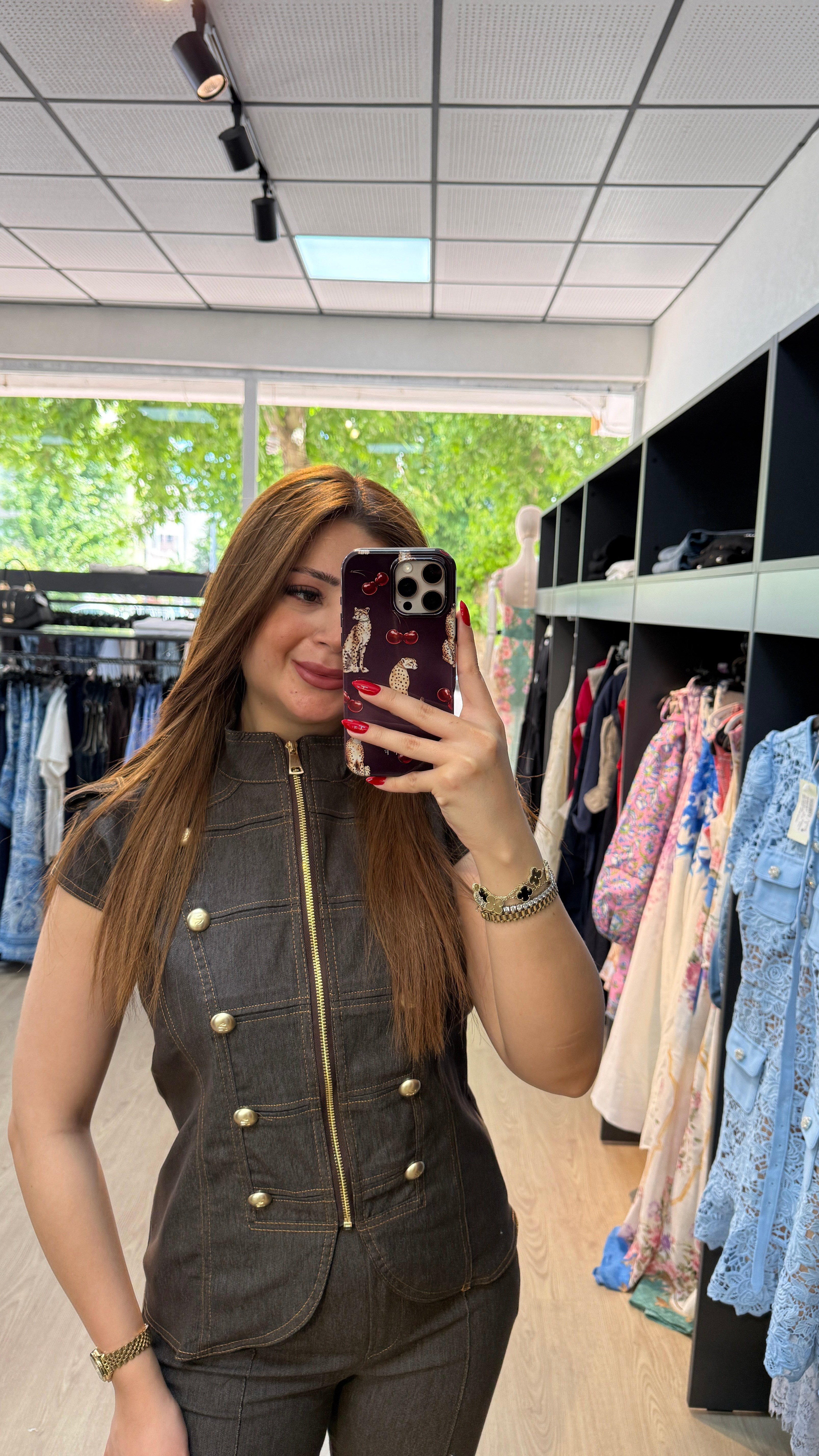 Top Düğmeli Yelekli Takım