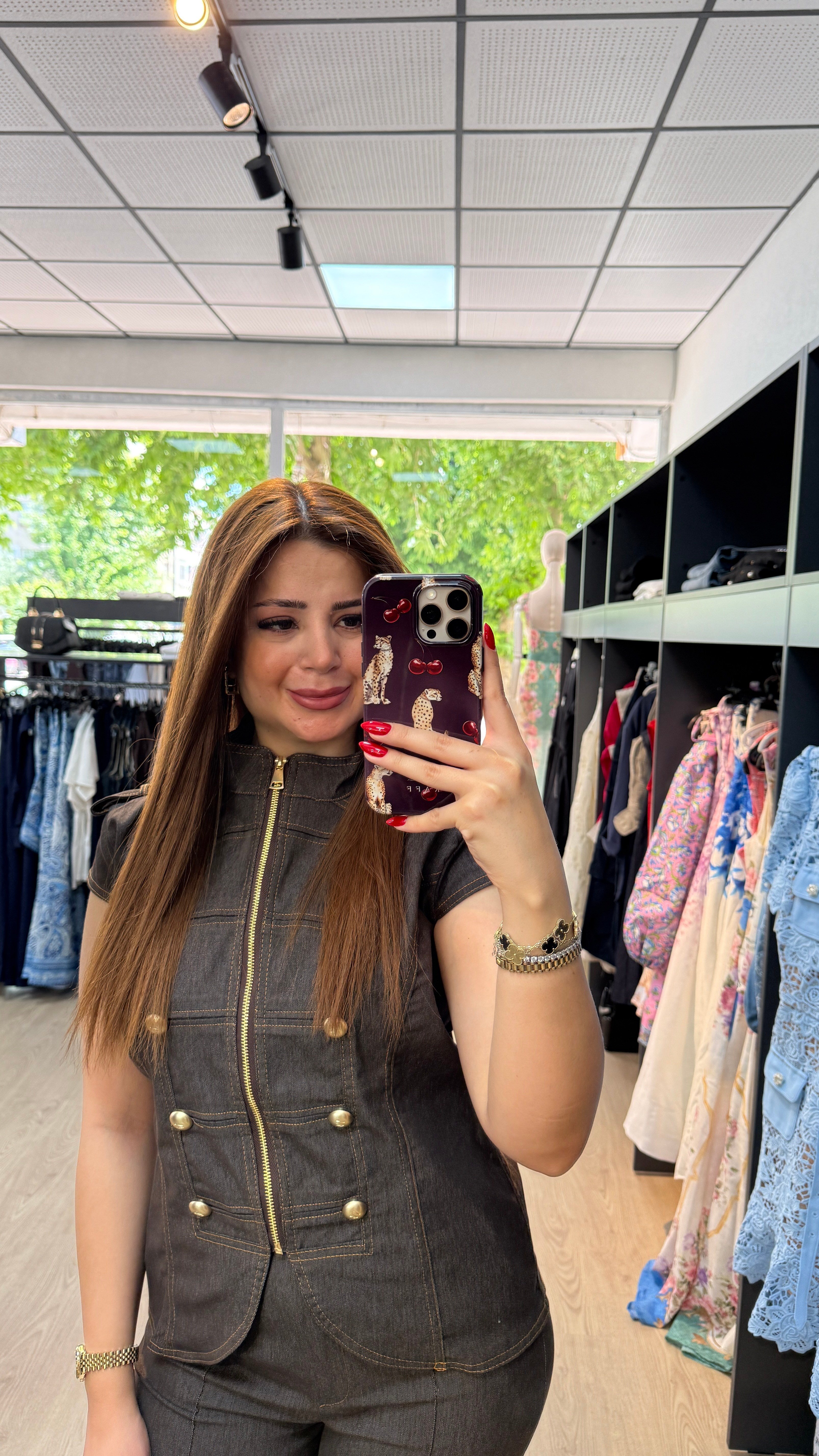Top Düğmeli Yelekli Takım