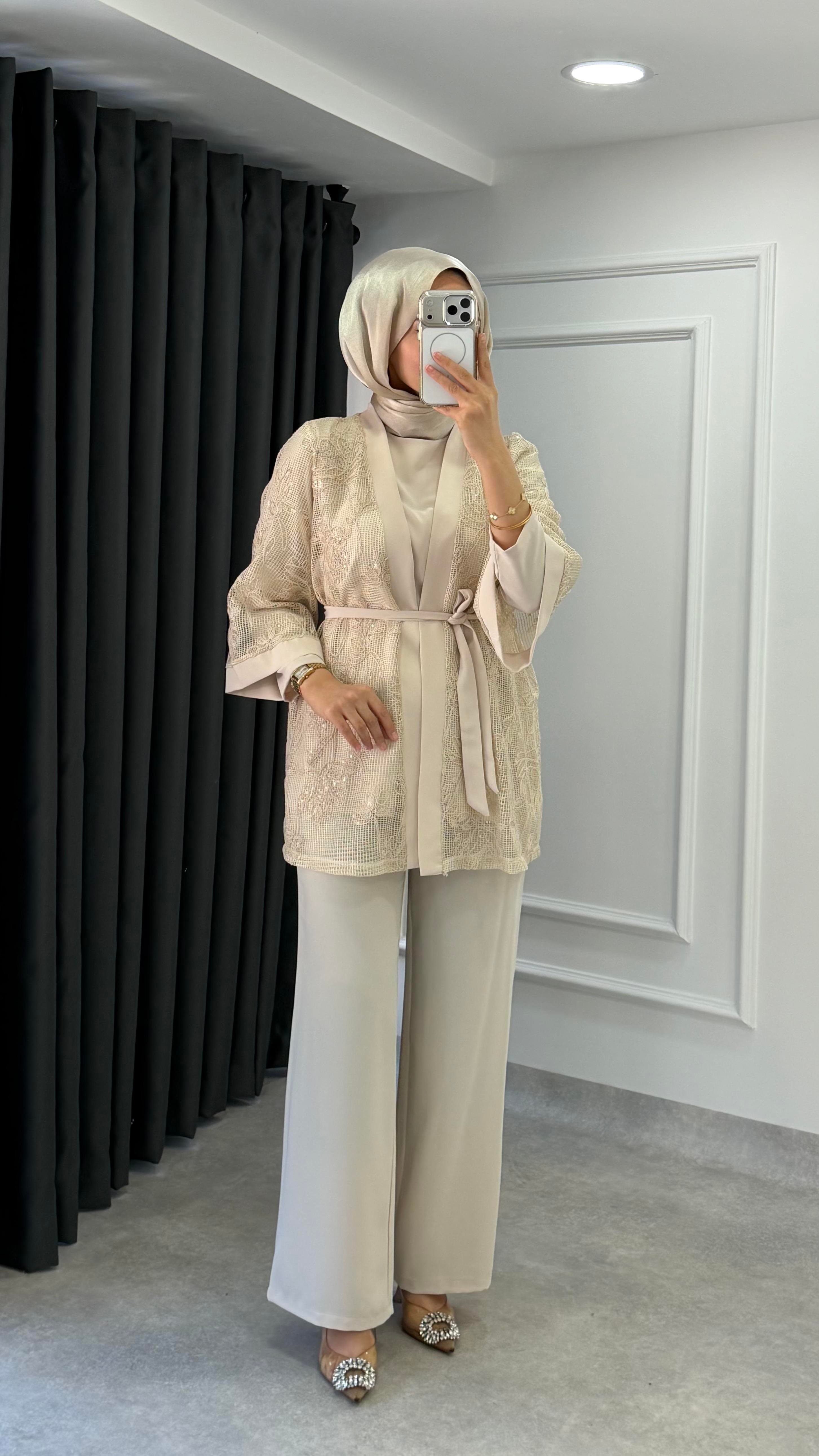 Sahra Takım| Bej