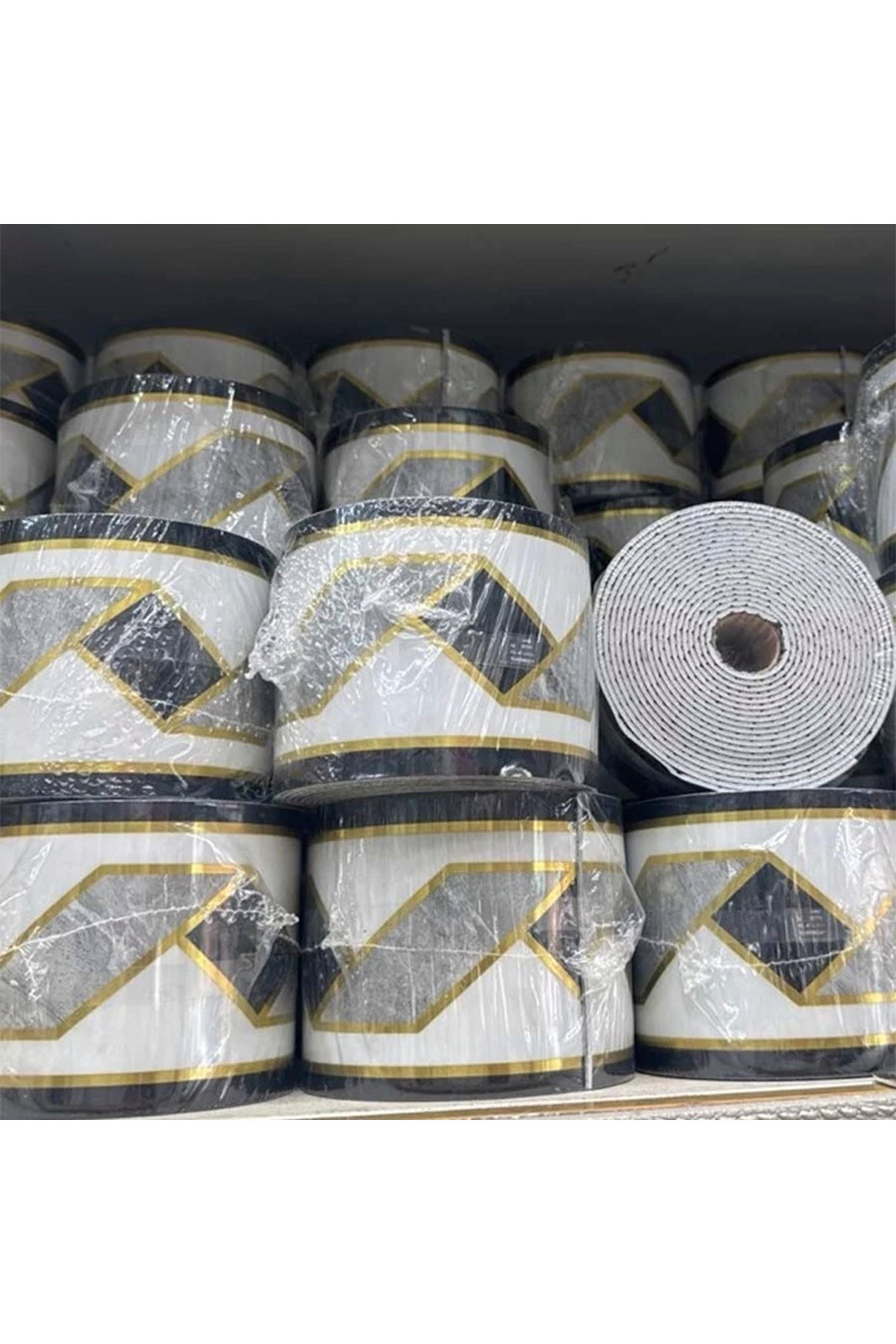 10x500 cm Beyaz Gold Gri Siyah Renkler Rulo Halinde Ek Yersiz Tek Parça XPE Bordür Şerit Kendinden Yapışkanlı Köpük Duvar Kaplaması-DW231