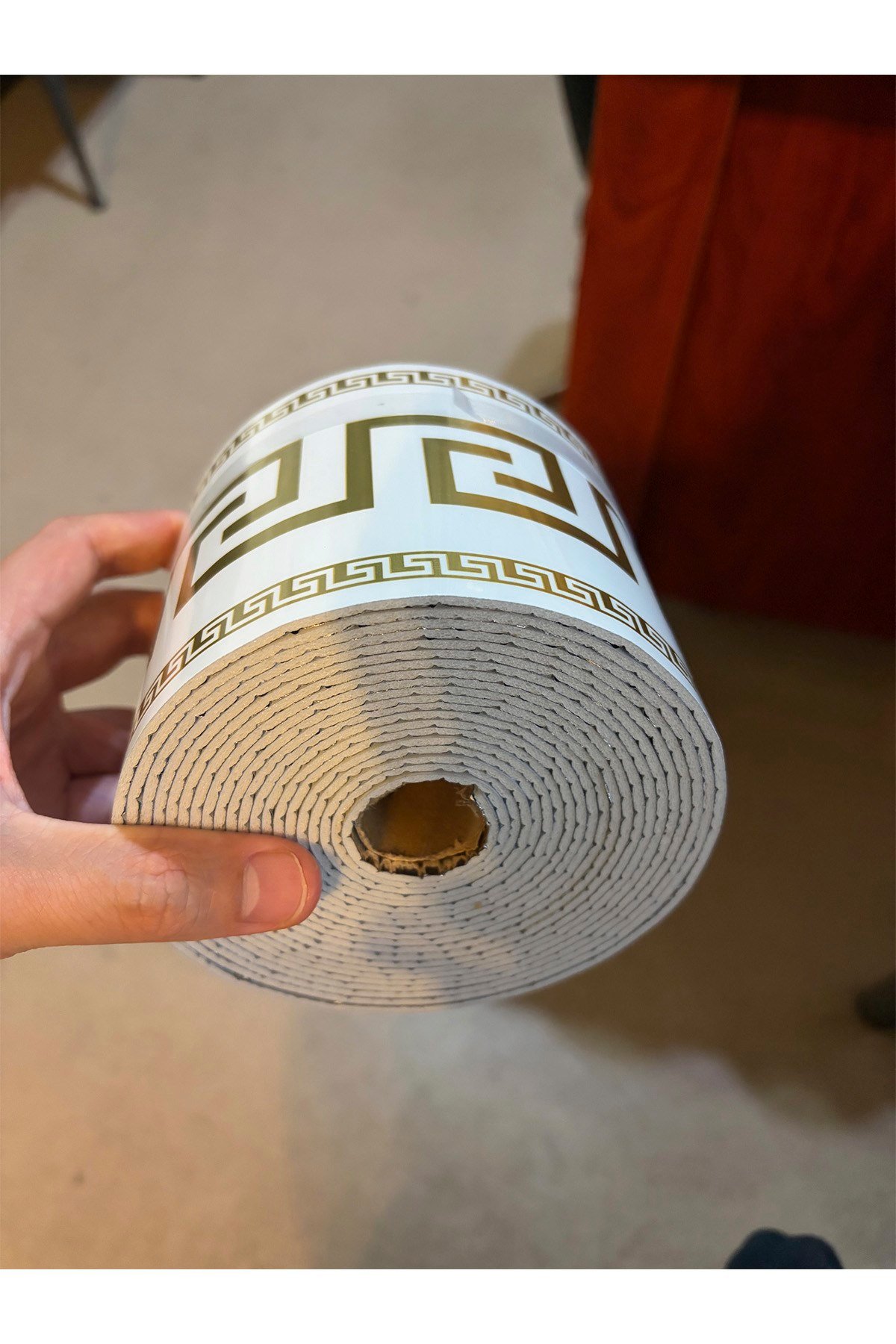 10x500 cm Beyaz Gold Varak Renkler Rulo Halinde Ek Yersiz Tek Parça XPE Bordür Şerit Kendinden Yapışkanlı Köpük Duvar Kaplaması-DW214