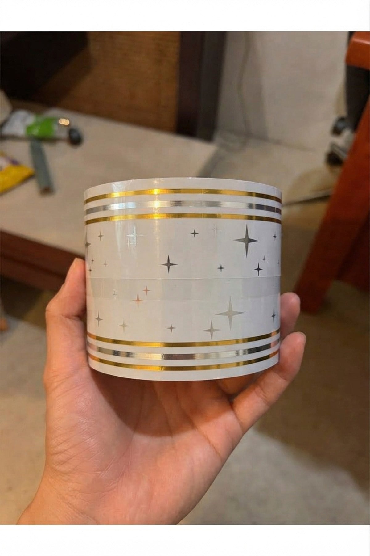 10x500 cm Beyaz Gold Yıldız Renkler Rulo Halinde Ek Yersiz Tek Parça XPE Bordür Şerit Kendinden Yapışkanlı Köpük Duvar Kaplaması-DW229