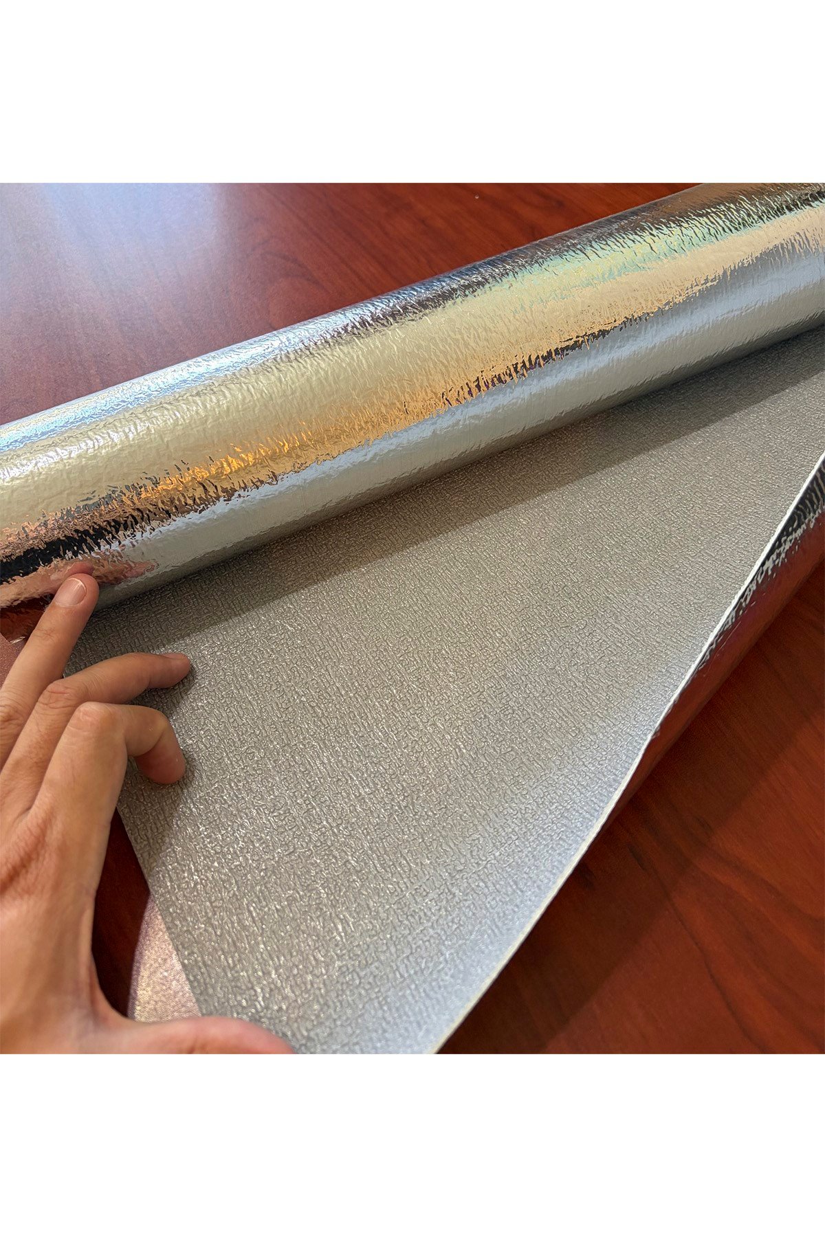 50x280cm Gri Renk Tek Rulo Halinde Kendinden Yapışkanlı Ek Yersiz Tek Parça XPE Isı Ses Yalıtım Dokulu Köpük Duvar Kağıdı-R281