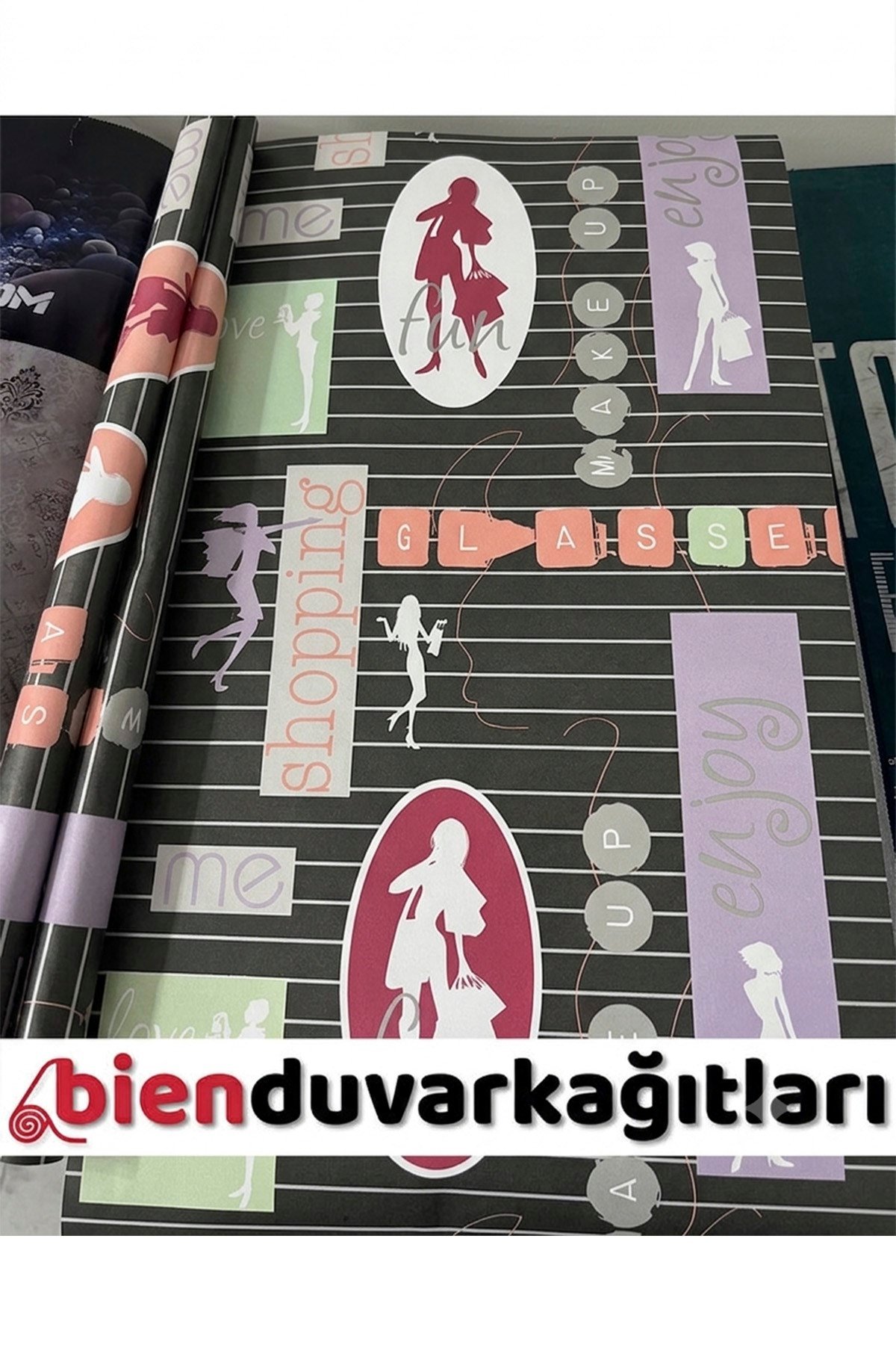 Bien Exclusive New Age 7082 Beyaz Gri Kalın Çizgili Dalgalı Desenli Duvar Kağıdı 5 M²
